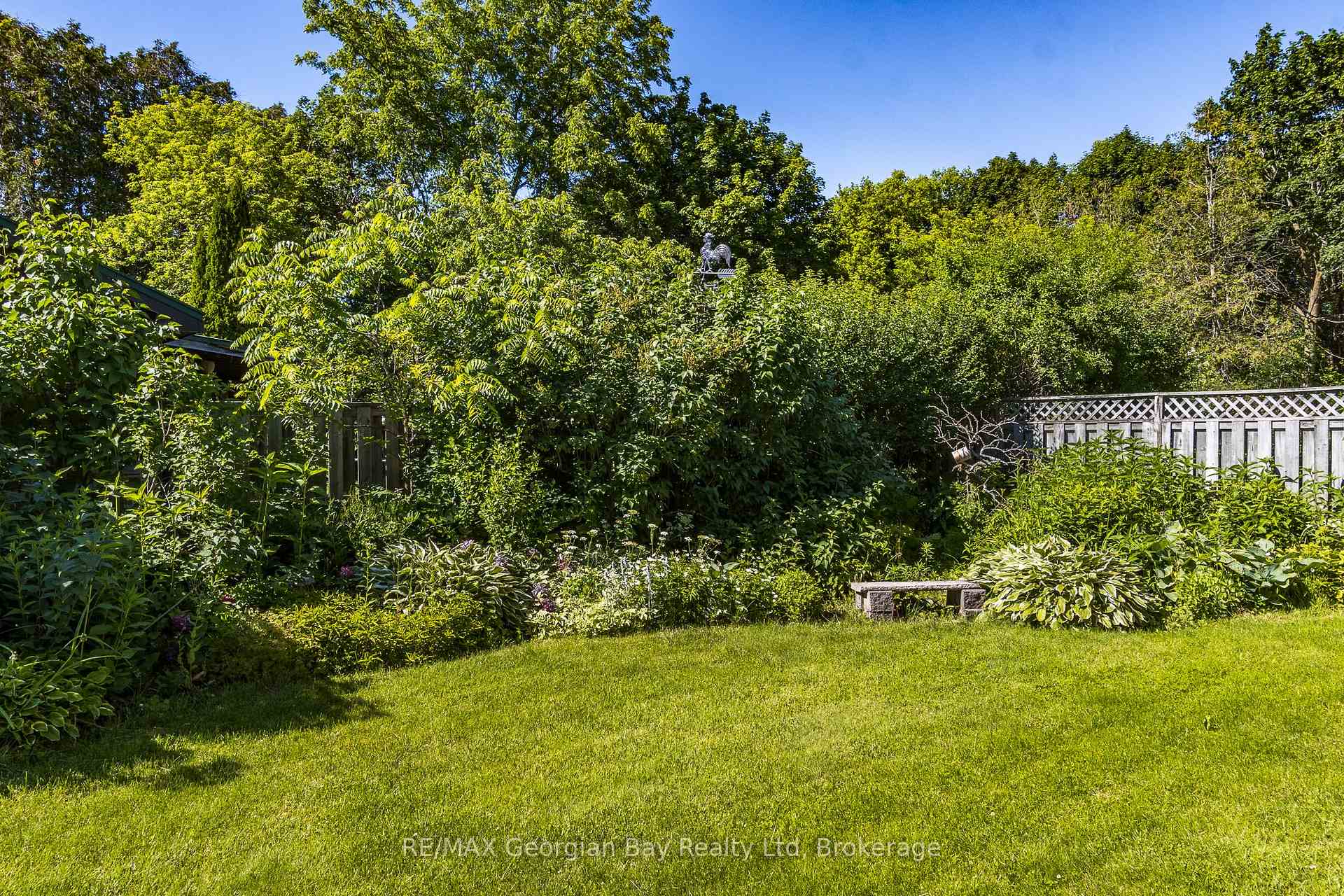 Photo 31 of 305 Lindsay Street E, Midland — HOMEH
