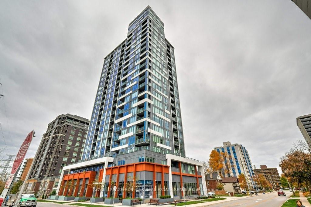 Front of Unit 703, 500 Brock Avenue
