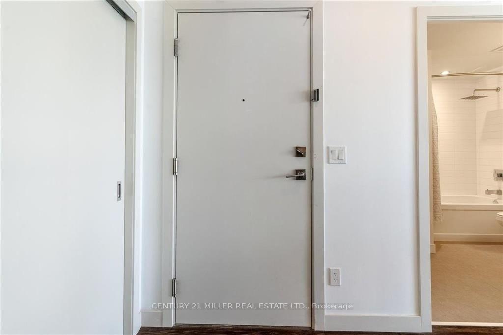Photo 6 of Unit 1105, 2093 Fairview Street, Burlington, Freeman — HOMEH