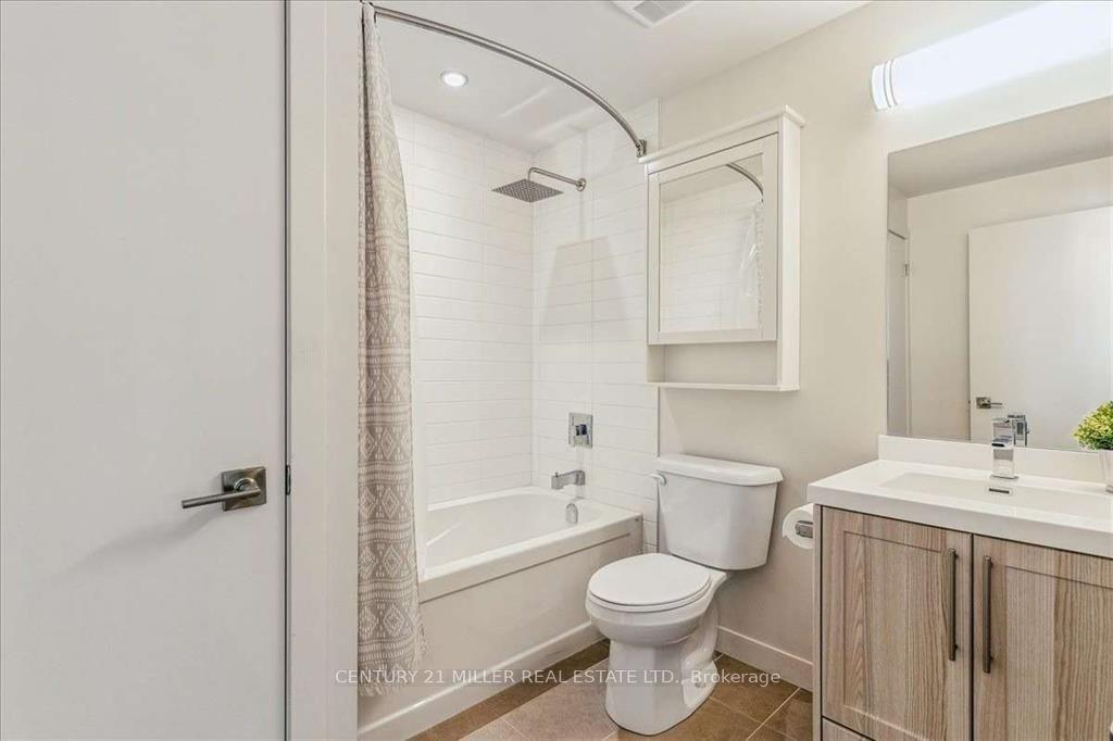 Photo 14 of Unit 1105, 2093 Fairview Street, Burlington, Freeman — HOMEH