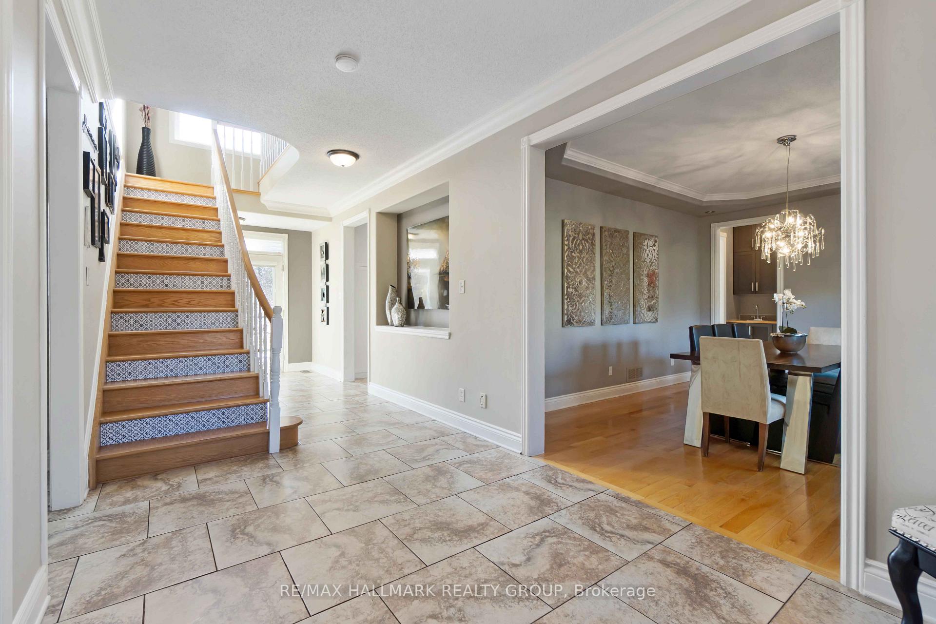 Photo 5 of 137 Goodman Drive, Ottawa, Kanata - Kanata (North West) — HOMEH