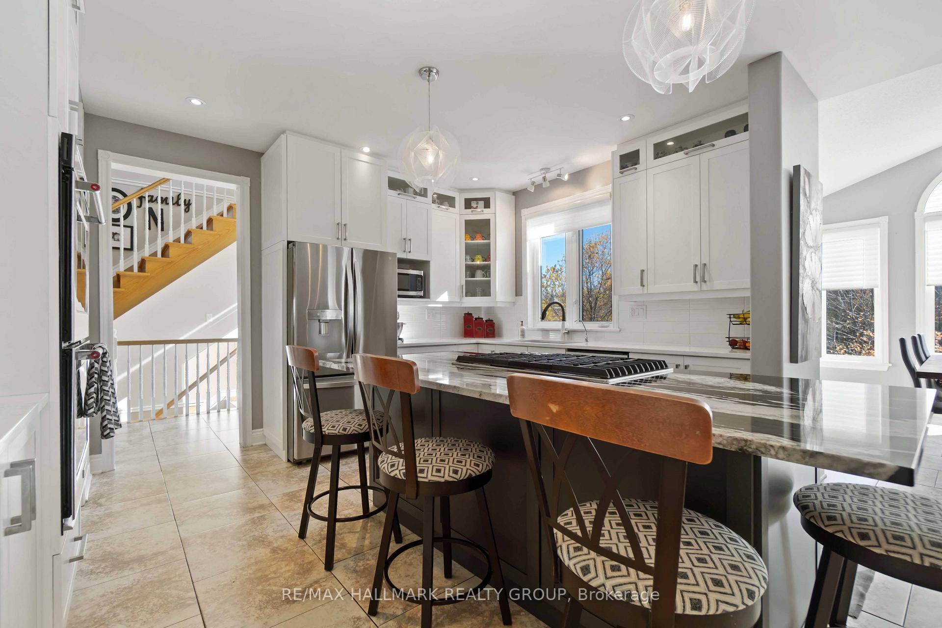 Photo 10 of 137 Goodman Drive, Ottawa, Kanata - Kanata (North West) — HOMEH
