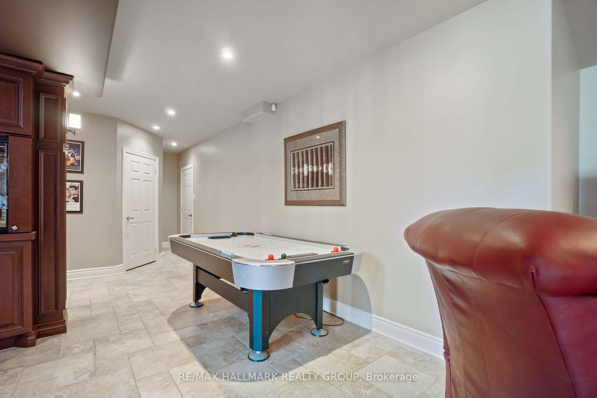 Photo 31 of 137 Goodman Drive, Ottawa, Kanata - Kanata (North West) — HOMEH