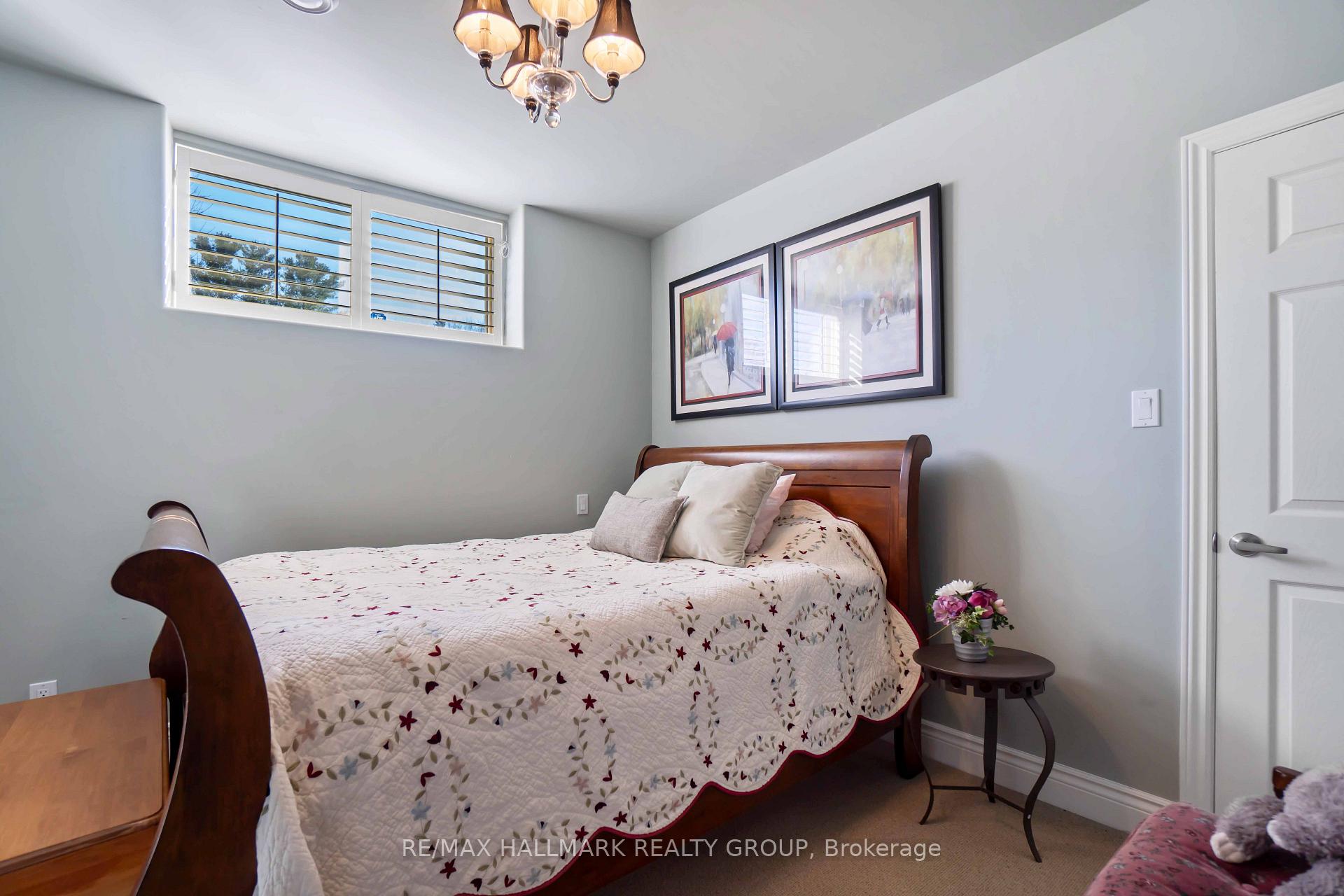 Photo 32 of 137 Goodman Drive, Ottawa, Kanata - Kanata (North West) — HOMEH