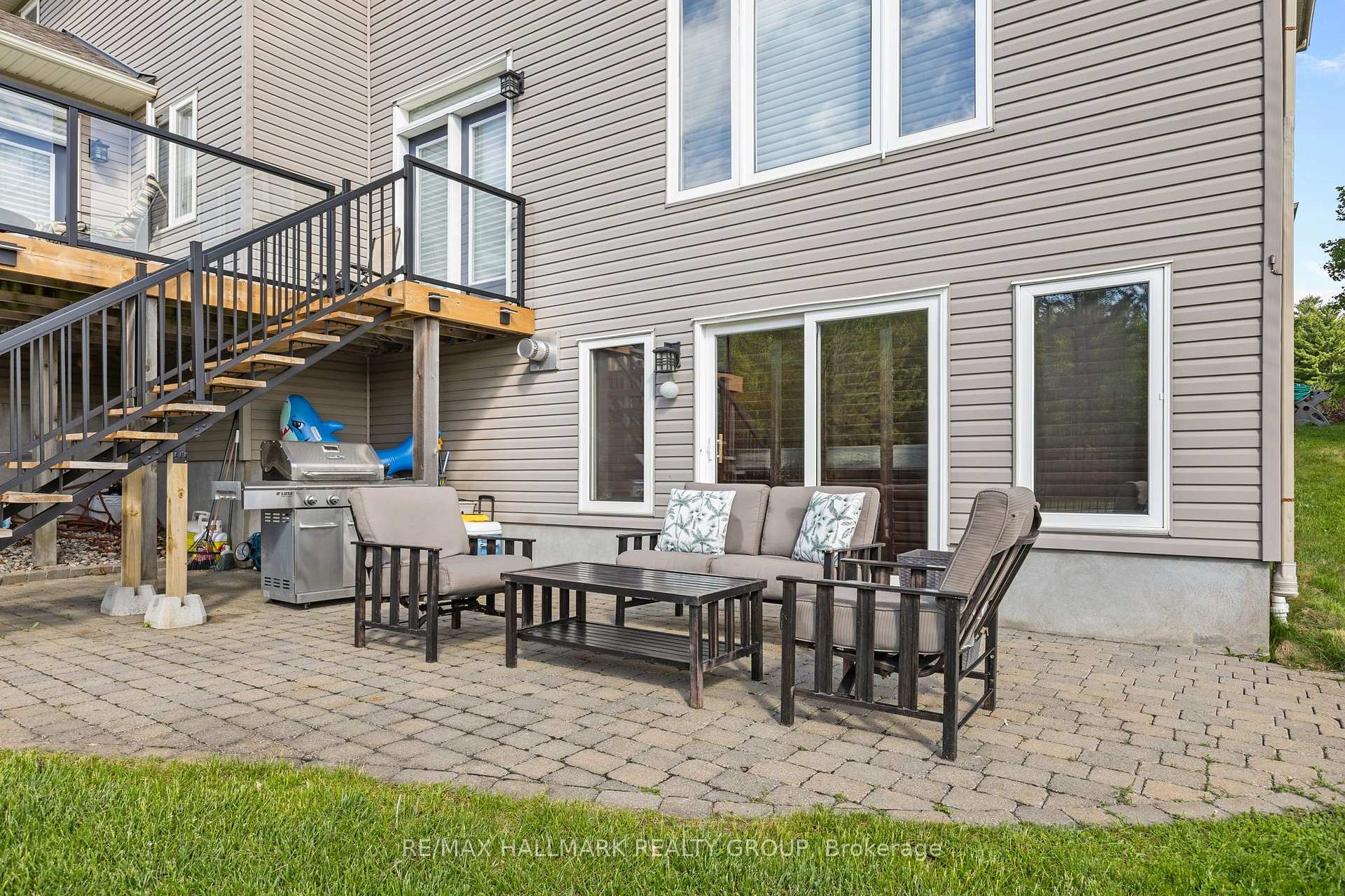 Photo 37 of 137 Goodman Drive, Ottawa, Kanata - Kanata (North West) — HOMEH