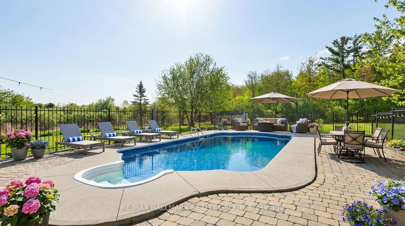 Photo 39 of 137 Goodman Drive, Ottawa, Kanata - Kanata (North West) — HOMEH
