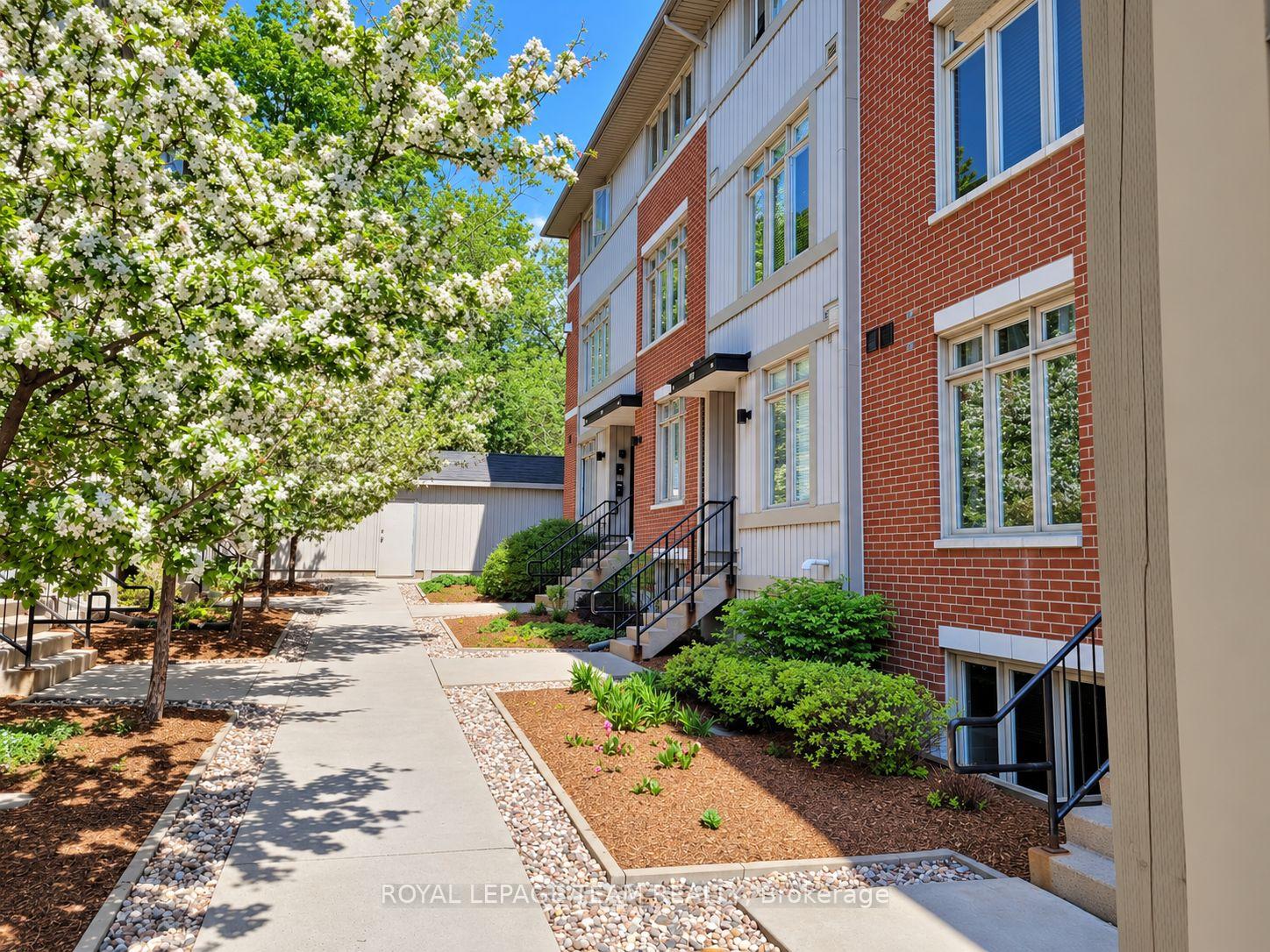 Photo 1 of Unit 19, 797 Montreal Road, Ottawa, CFB Rockcliffe and Area — HOMEH