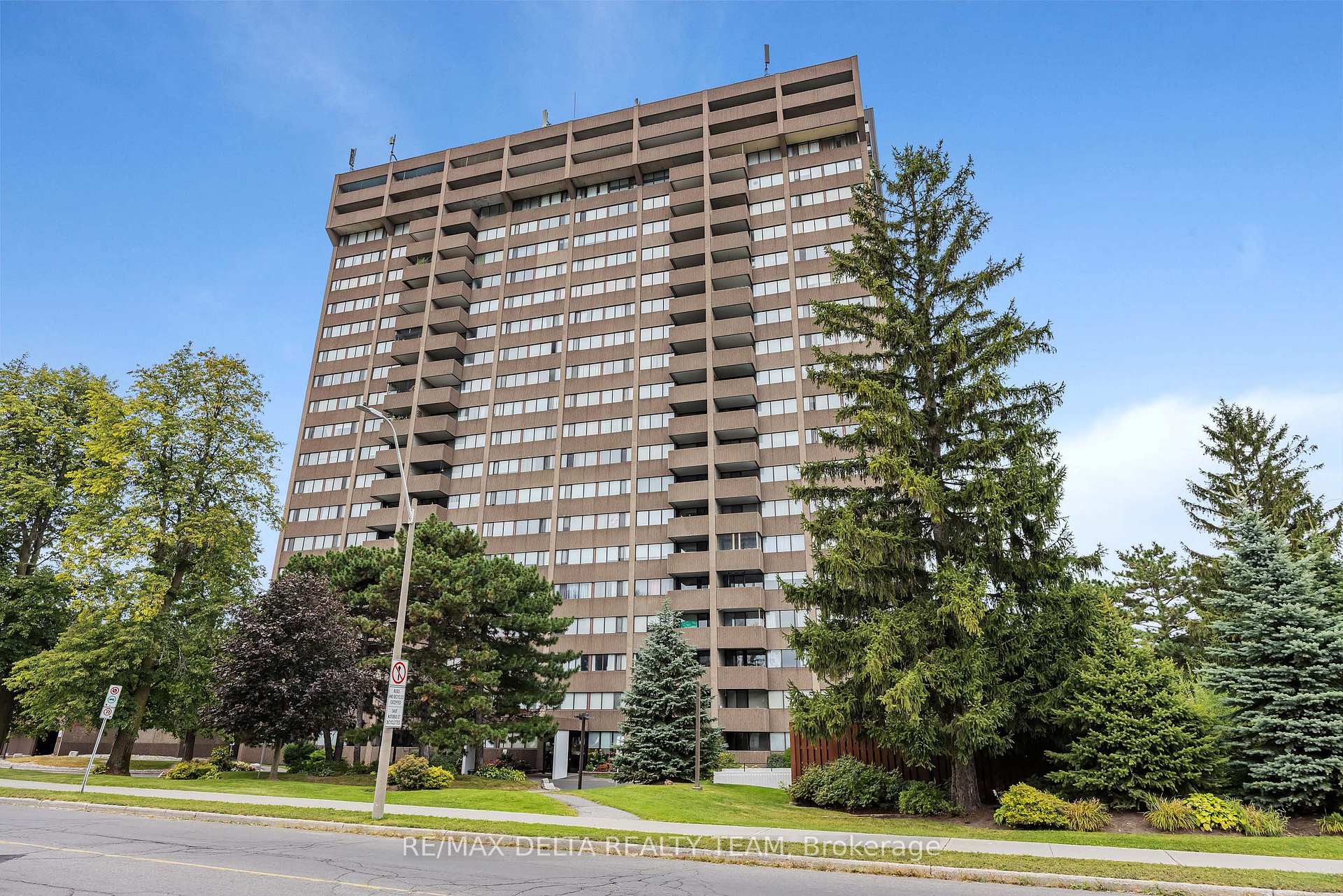 Photo of Unit 702, 1285 Cahill Drive