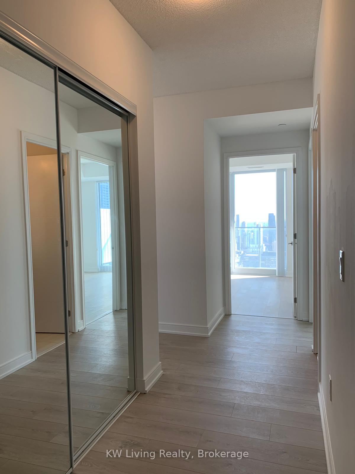 Photo 3 of Unit 4008, 50 Wellesley Street E, Toronto, Waterfront Communities — HOMEH