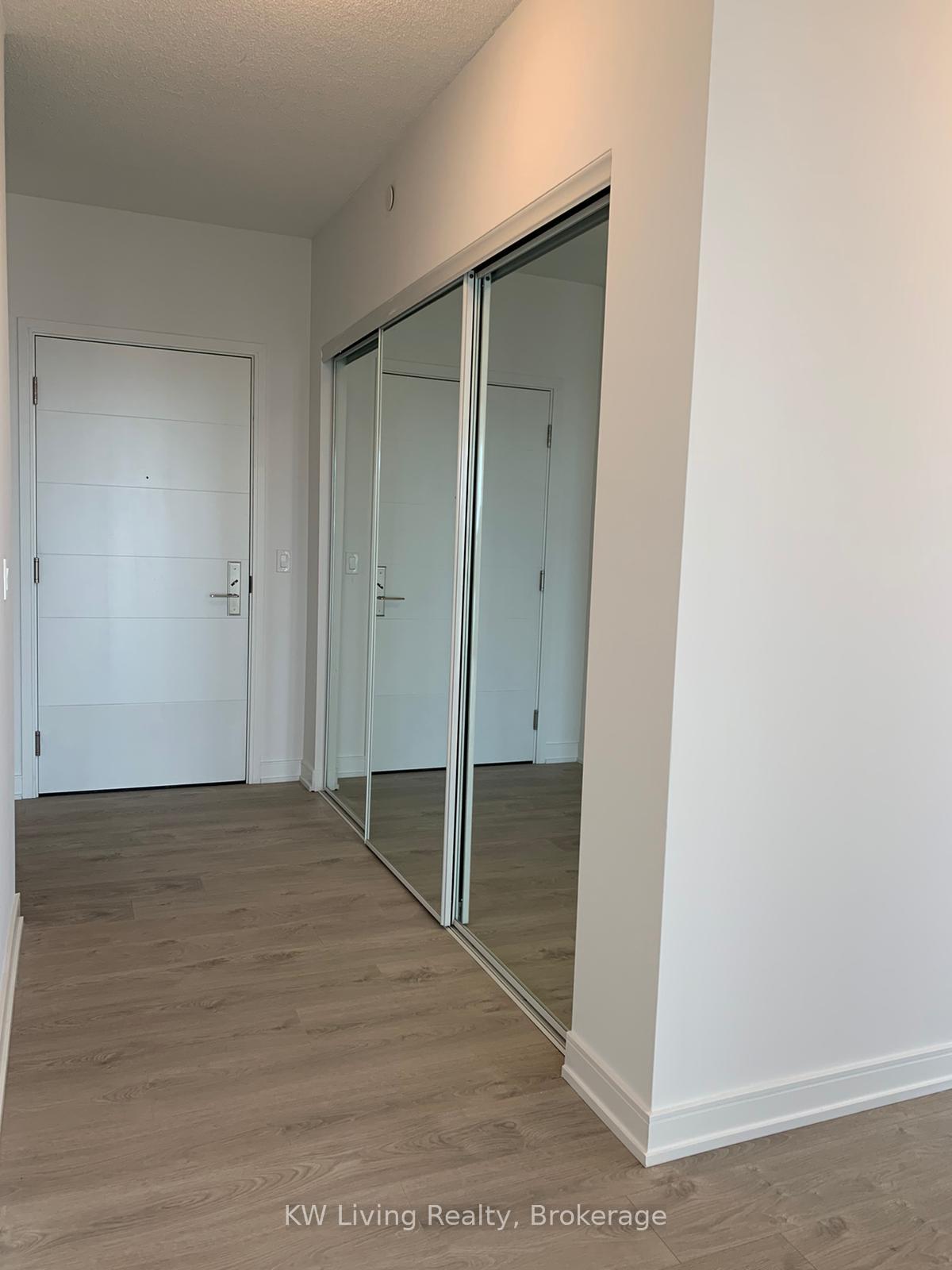 Photo 10 of Unit 4008, 50 Wellesley Street E, Toronto, Waterfront Communities — HOMEH
