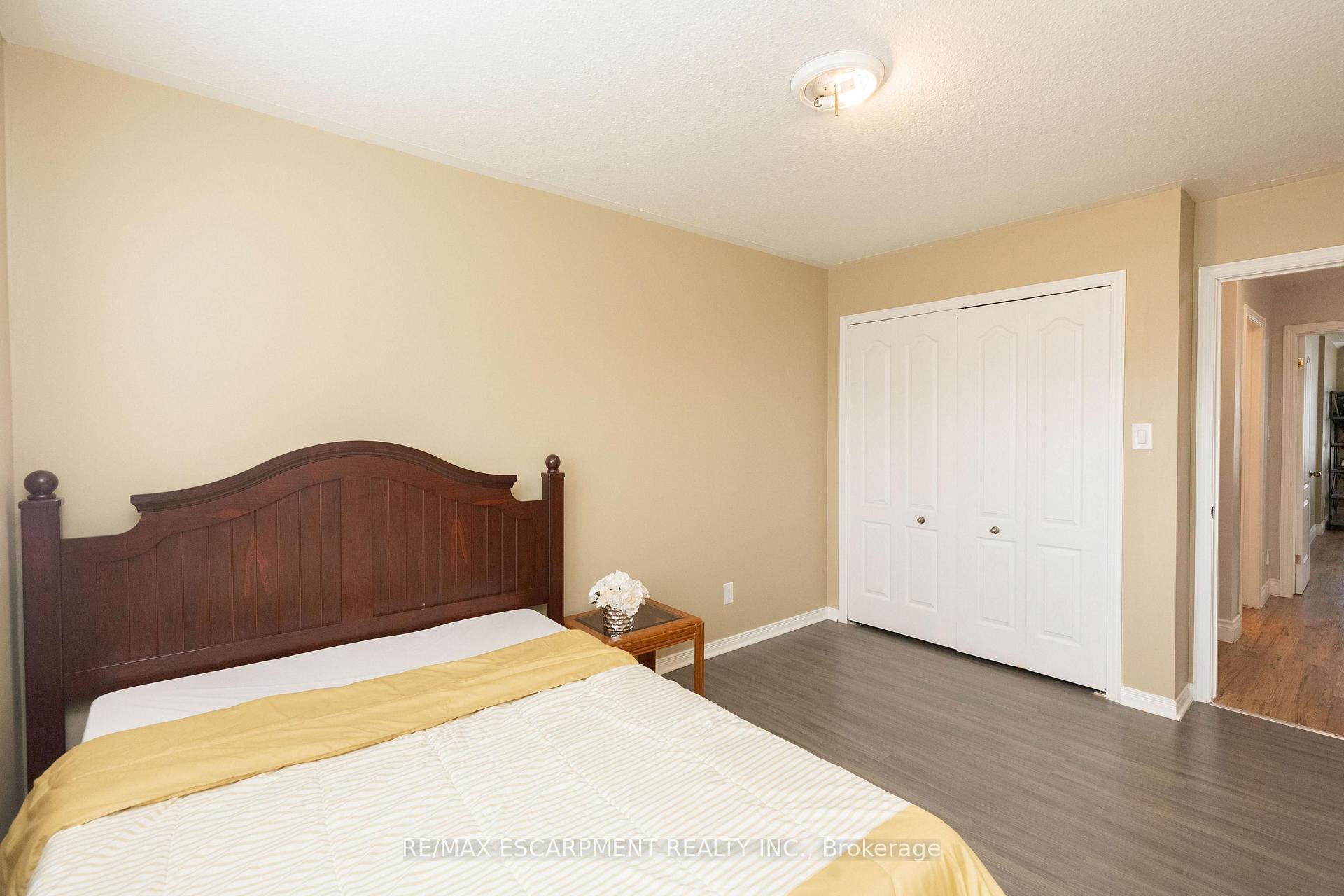 Photo 23 of 73 Appleblossom Drive, Hamilton, Gourley — HOMEH