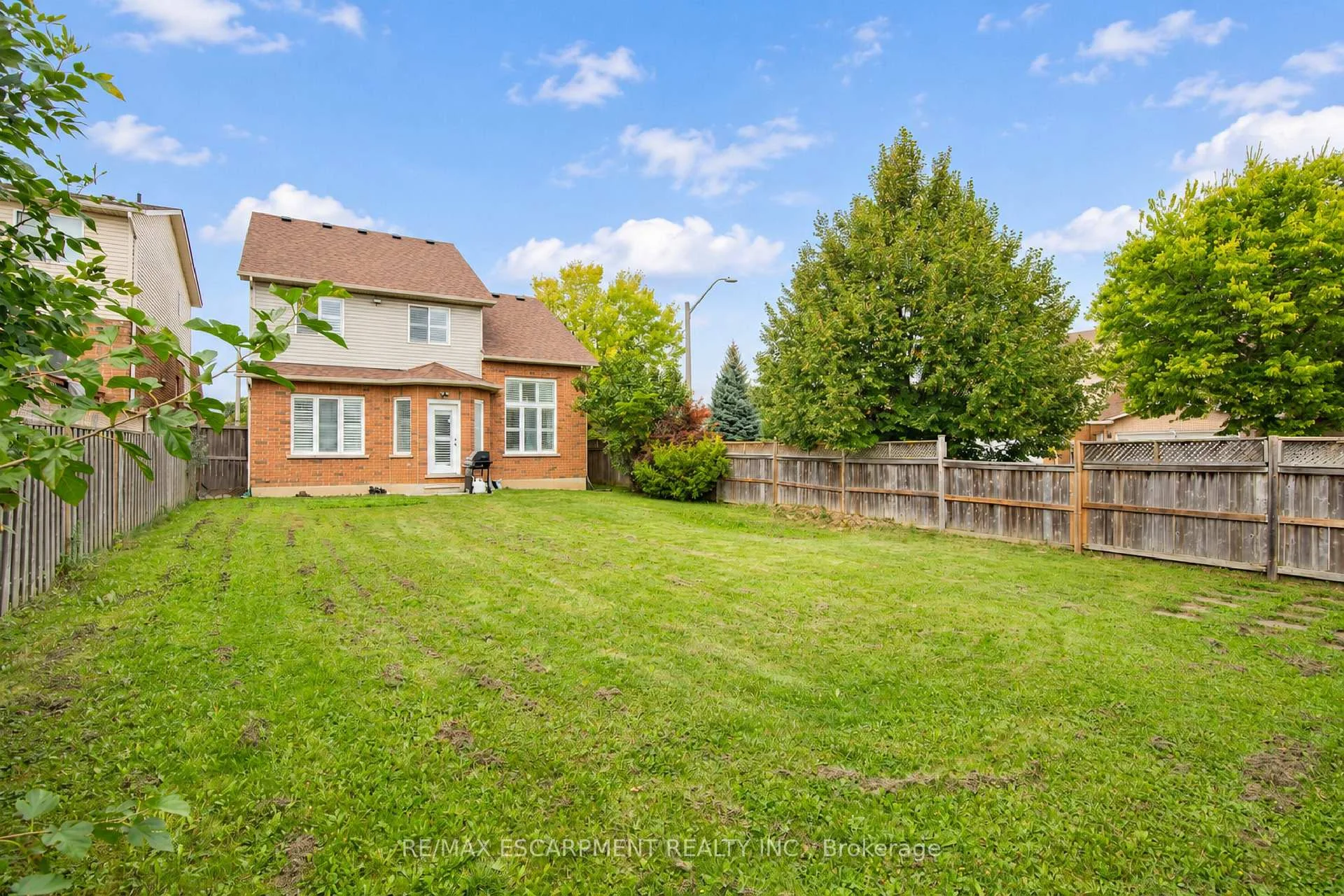 Photo 33 of 73 Appleblossom Drive, Hamilton, Gourley — HOMEH