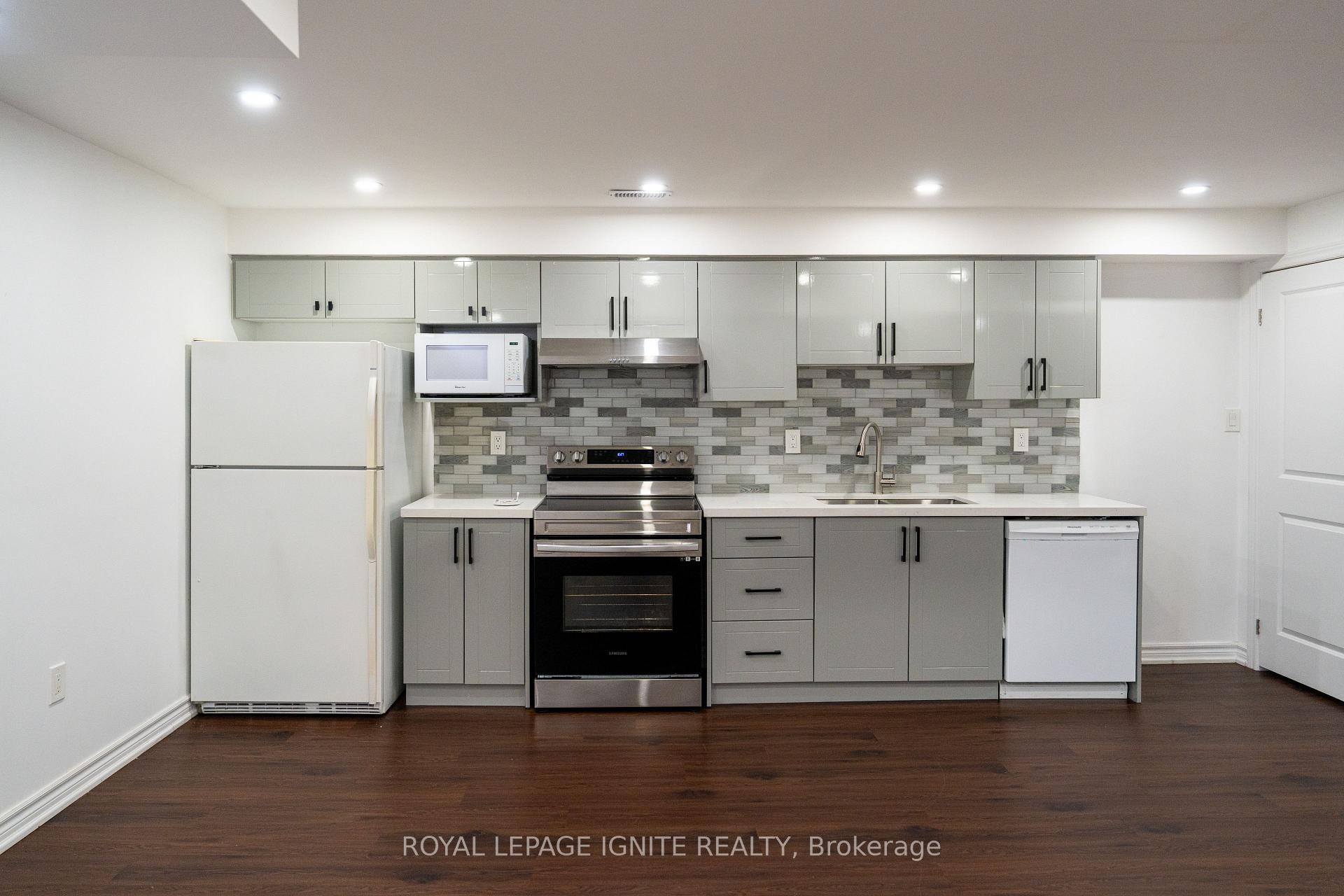 Photo 2 of Unit BSMT, 43 Larkin Lane, Clarington, Bowmanville — HOMEH
