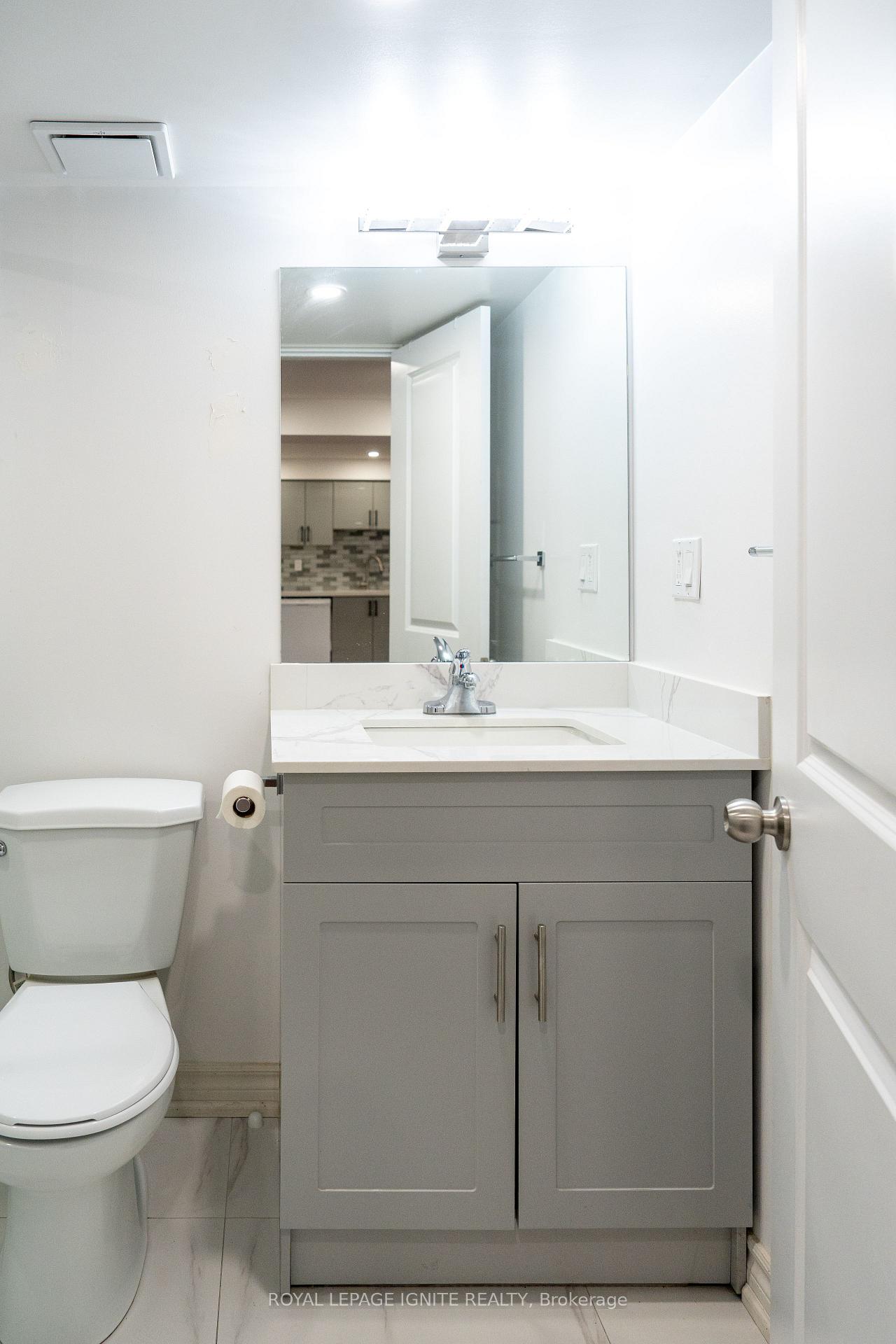 Photo 10 of Unit BSMT, 43 Larkin Lane, Clarington, Bowmanville — HOMEH