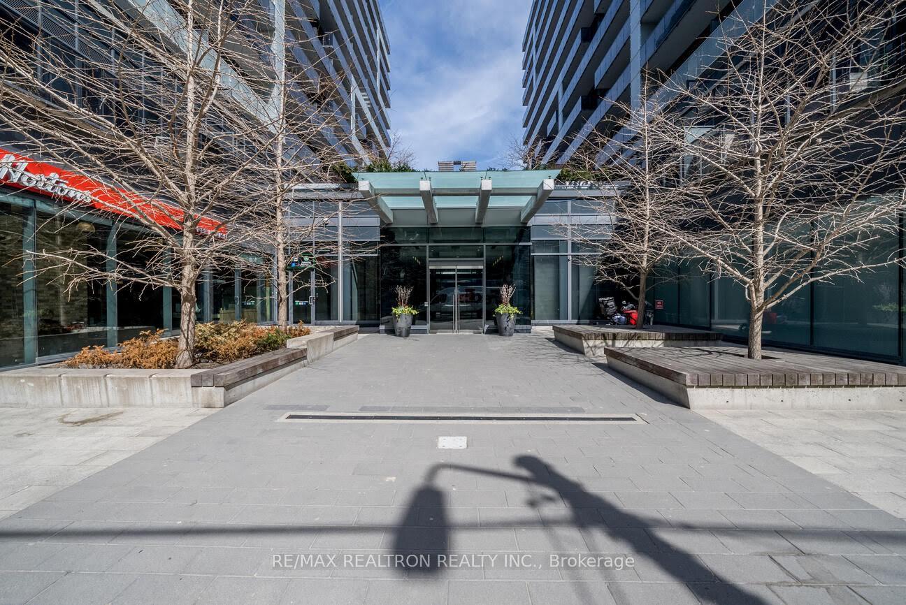 Photo 2 of Unit 1108, 1030 King Street W, Toronto, Niagara — HOMEH