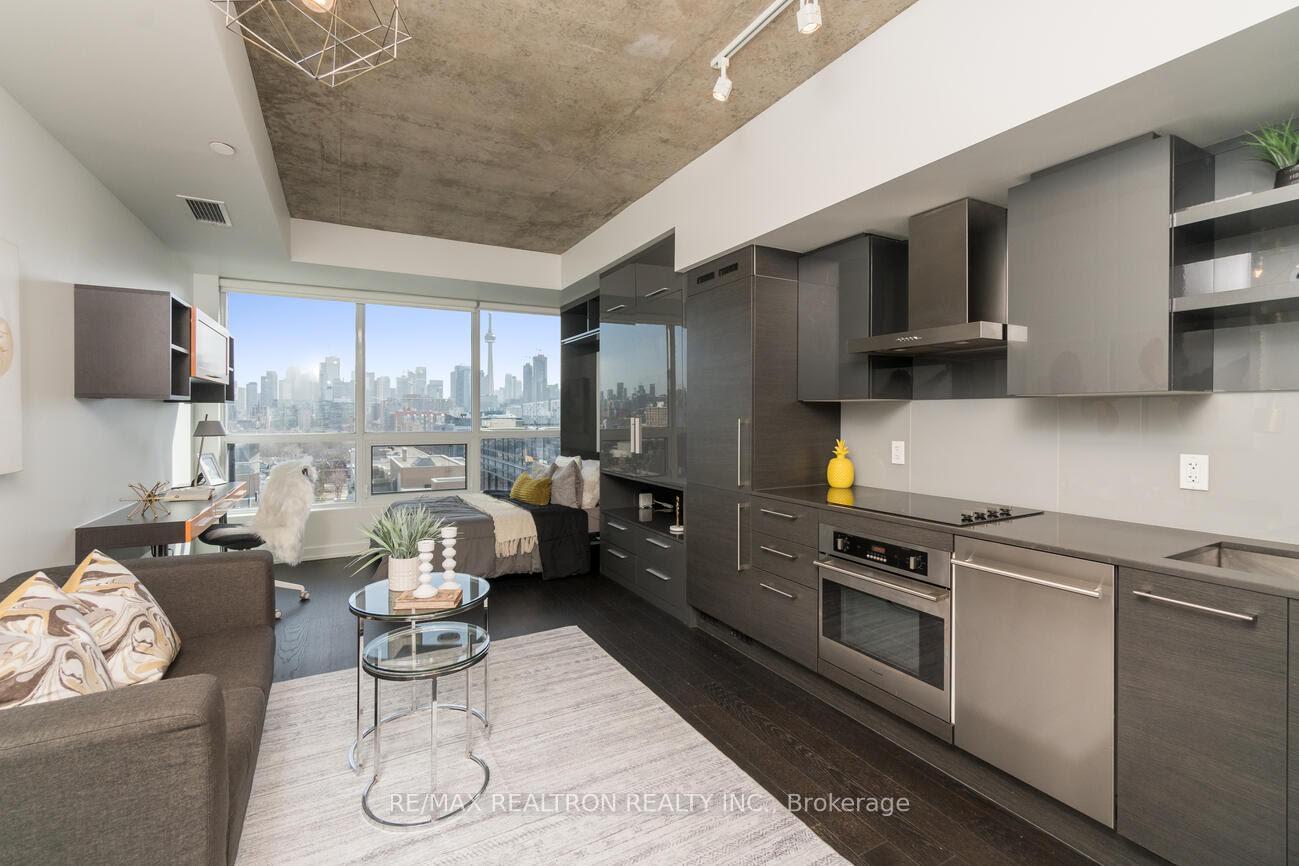 Photo 3 of Unit 1108, 1030 King Street W, Toronto, Niagara — HOMEH