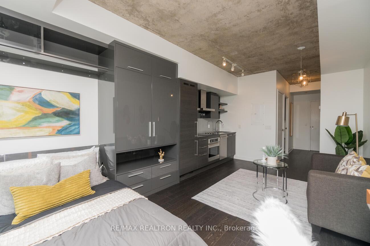 Photo 9 of Unit 1108, 1030 King Street W, Toronto, Niagara — HOMEH