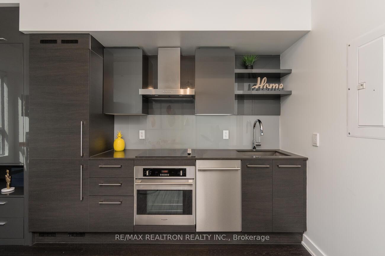 Photo 12 of Unit 1108, 1030 King Street W, Toronto, Niagara — HOMEH