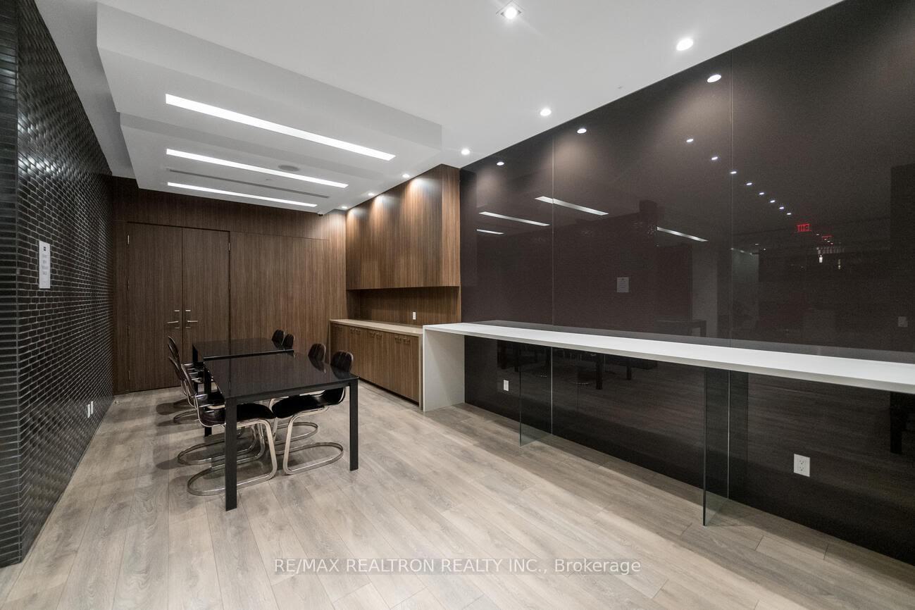 Photo 24 of Unit 1108, 1030 King Street W, Toronto, Niagara — HOMEH