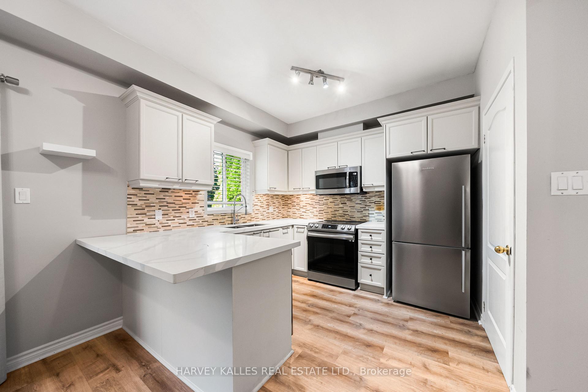 Photo 10 of Unit Main, 68 Nantucket Drive, Richmond Hill, Oak Ridges Lake Wilcox — HOMEH