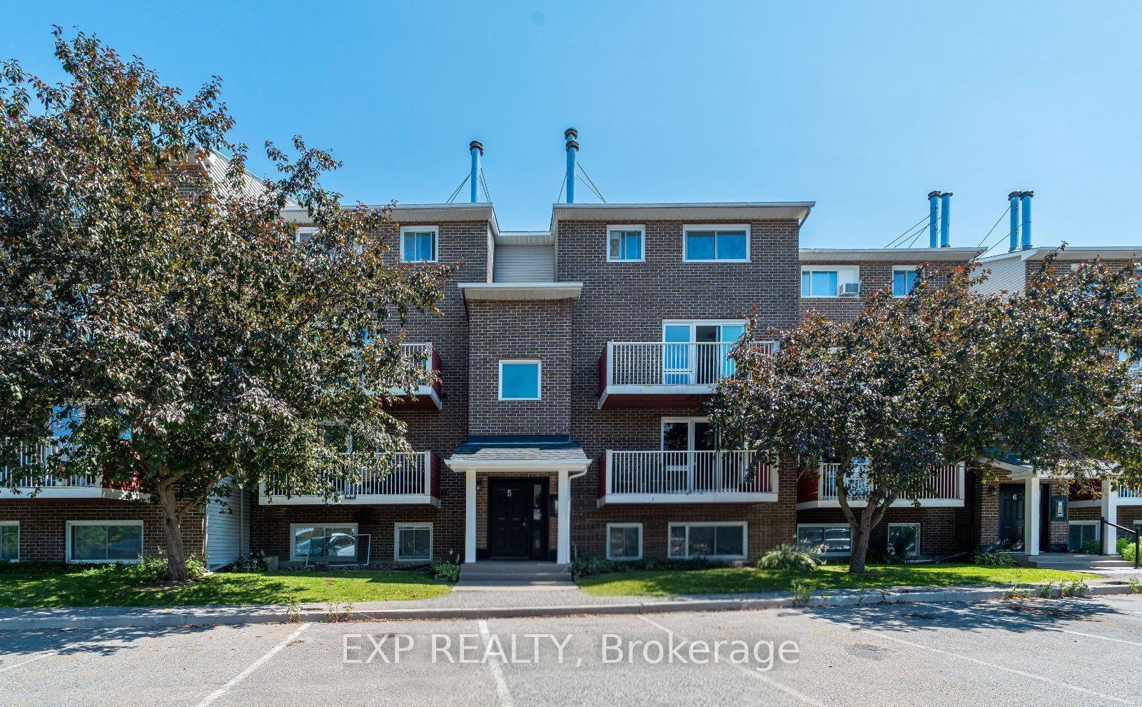 Photo of Unit 505, 1589 St. Bernard Street
