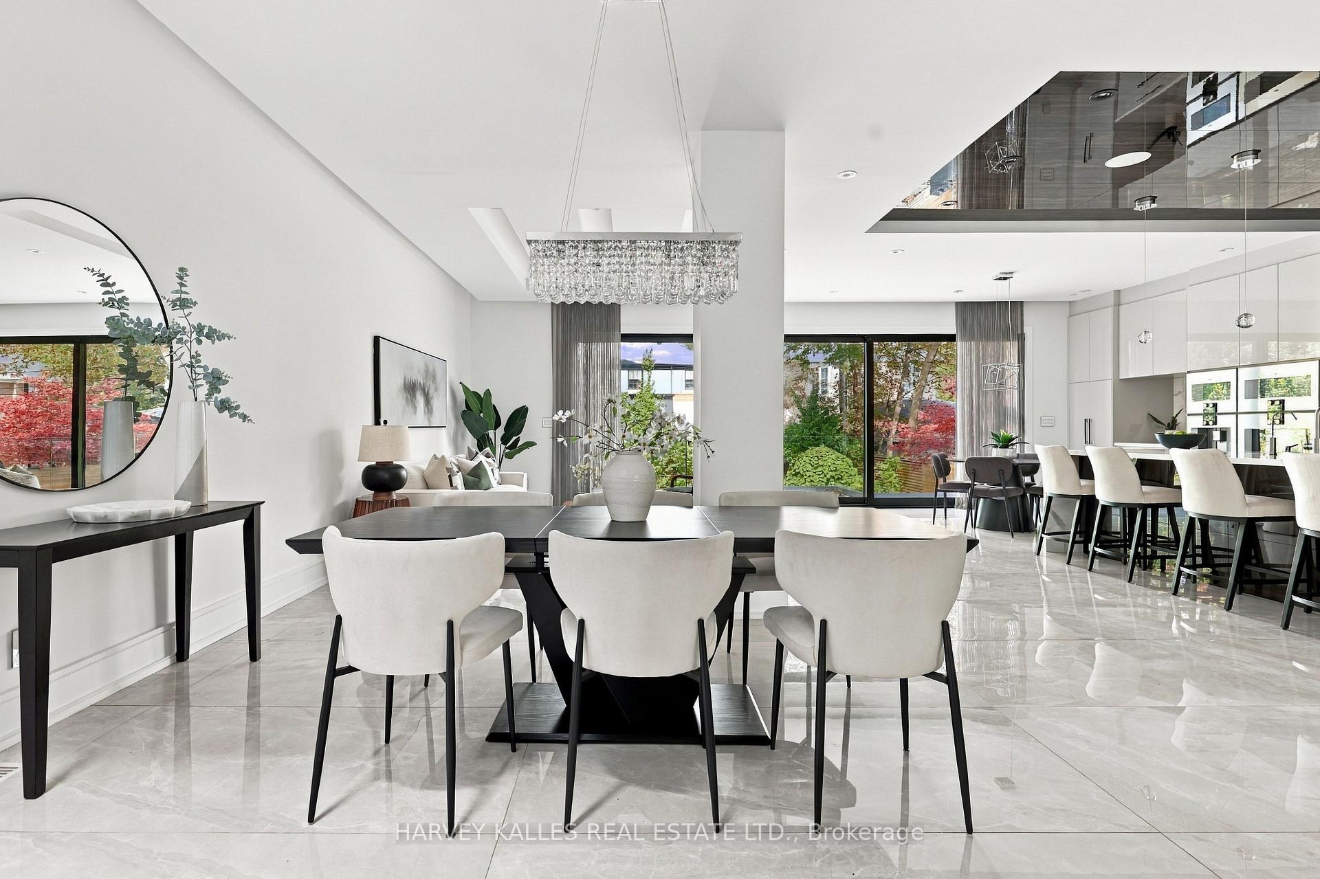 Photo 3 of 554 St Clements Avenue, Toronto, Forest Hill North — HOMEH