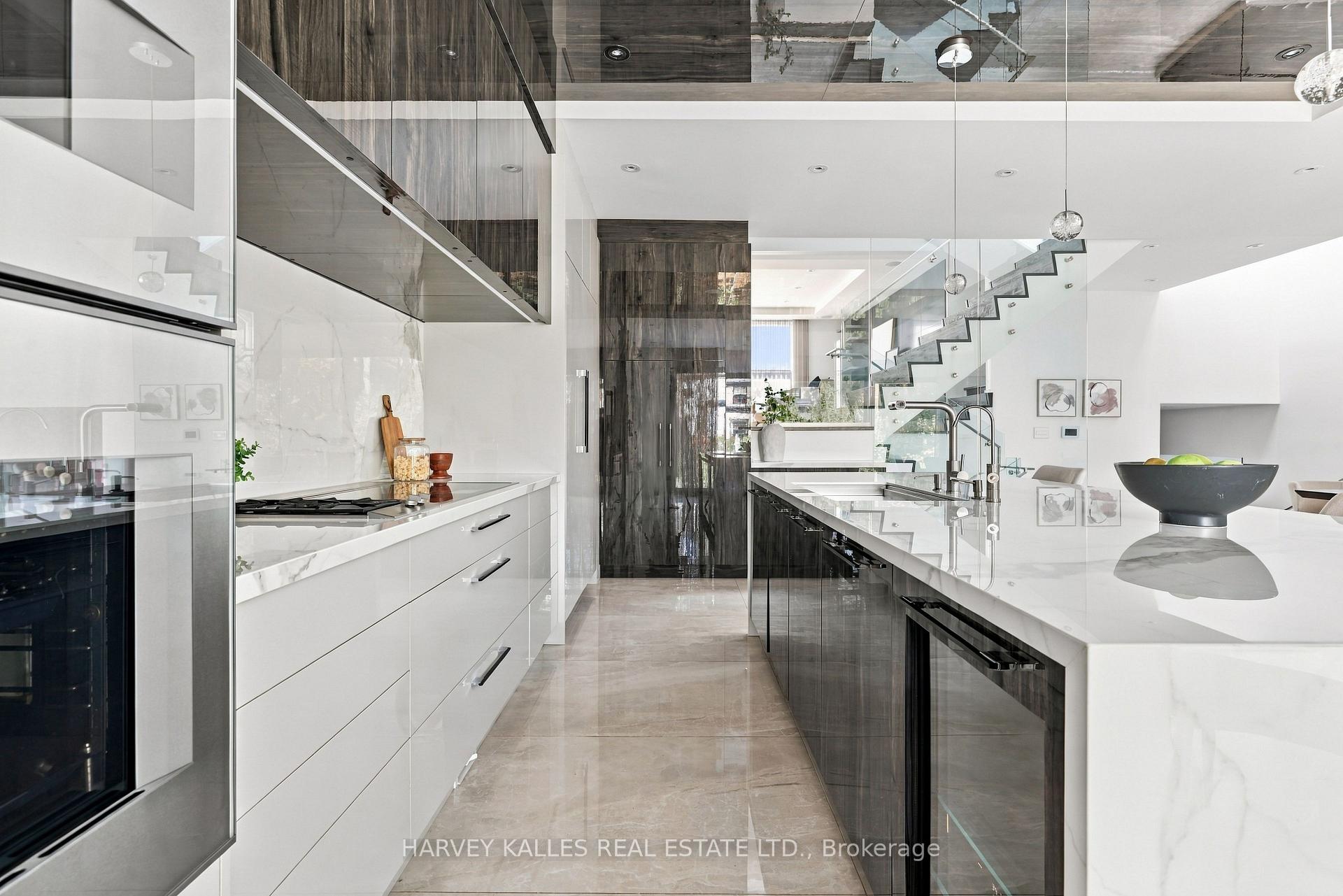 Photo 9 of 554 St Clements Avenue, Toronto, Forest Hill North — HOMEH