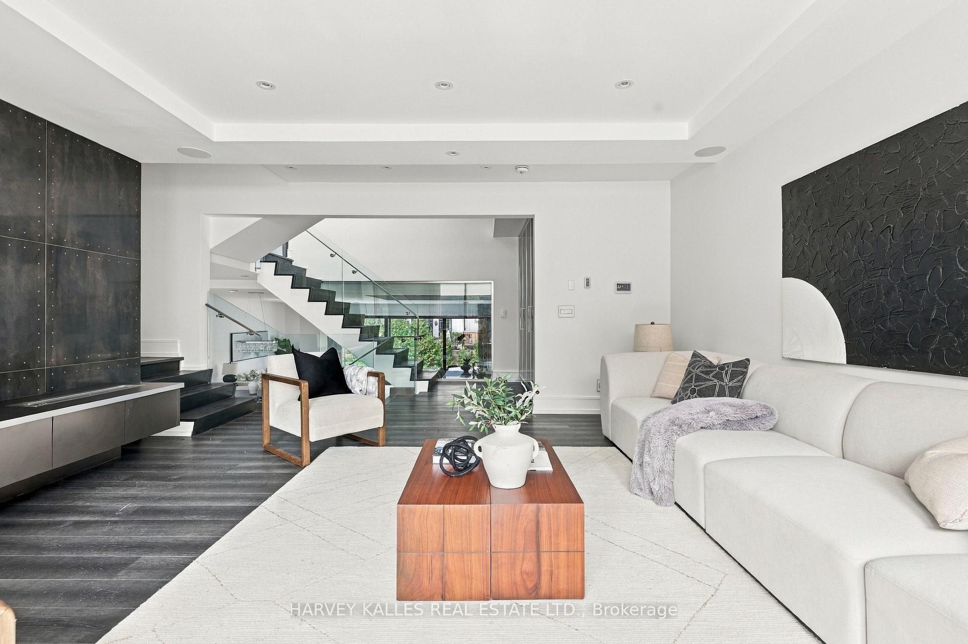 Photo 19 of 554 St Clements Avenue, Toronto, Forest Hill North — HOMEH