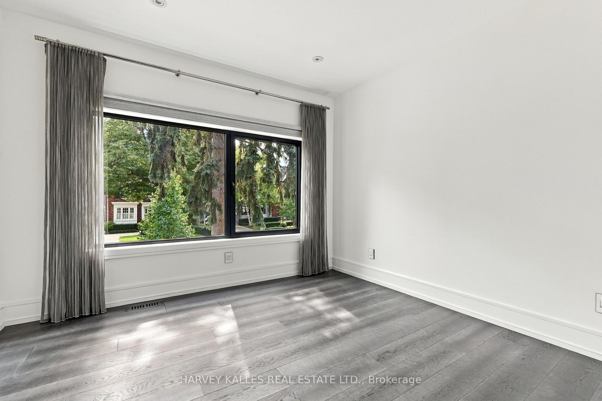 Photo 25 of 554 St Clements Avenue, Toronto, Forest Hill North — HOMEH