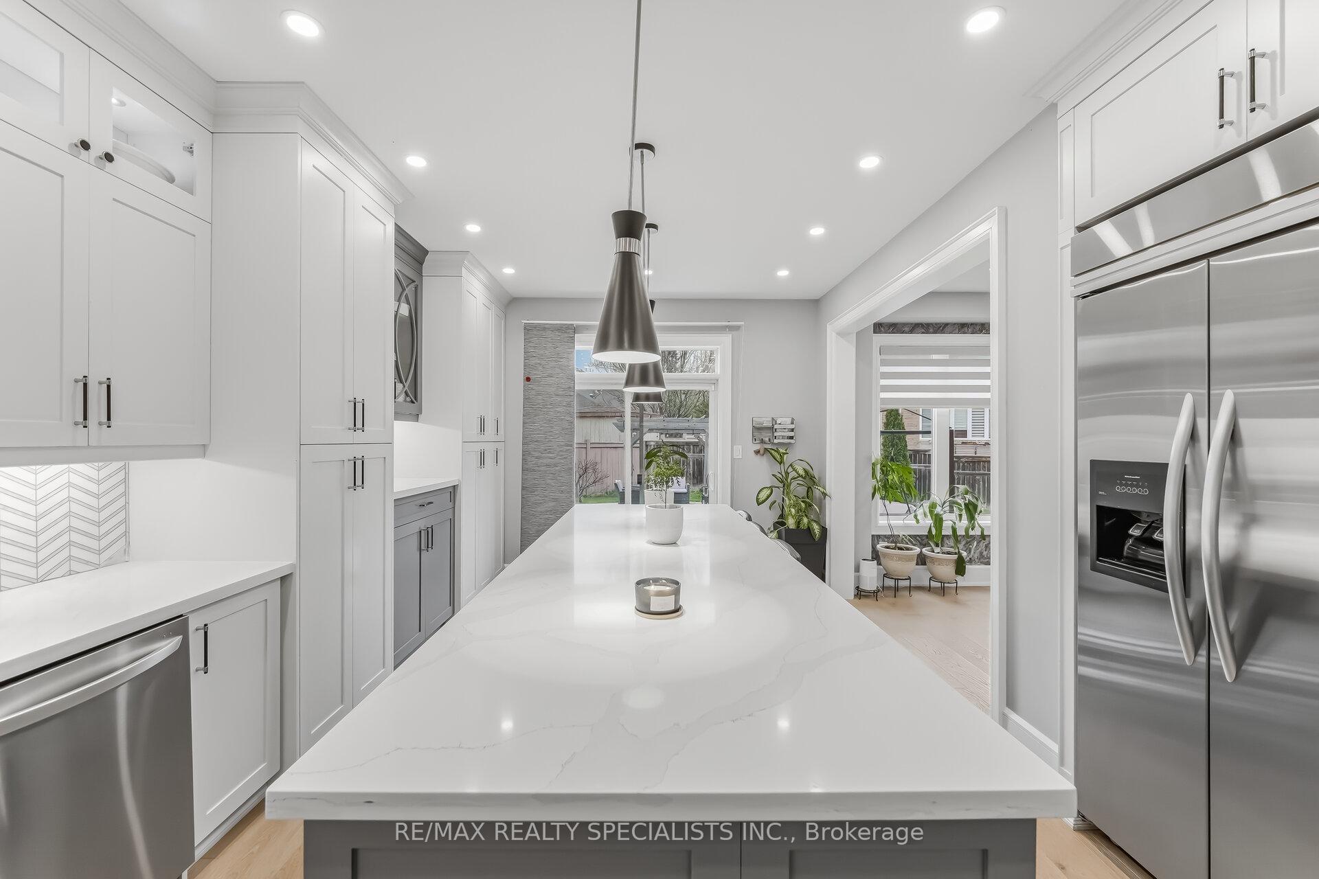 Photo 9 of 146 Lloyd Sanderson Drive, Brampton, Credit Valley — HOMEH