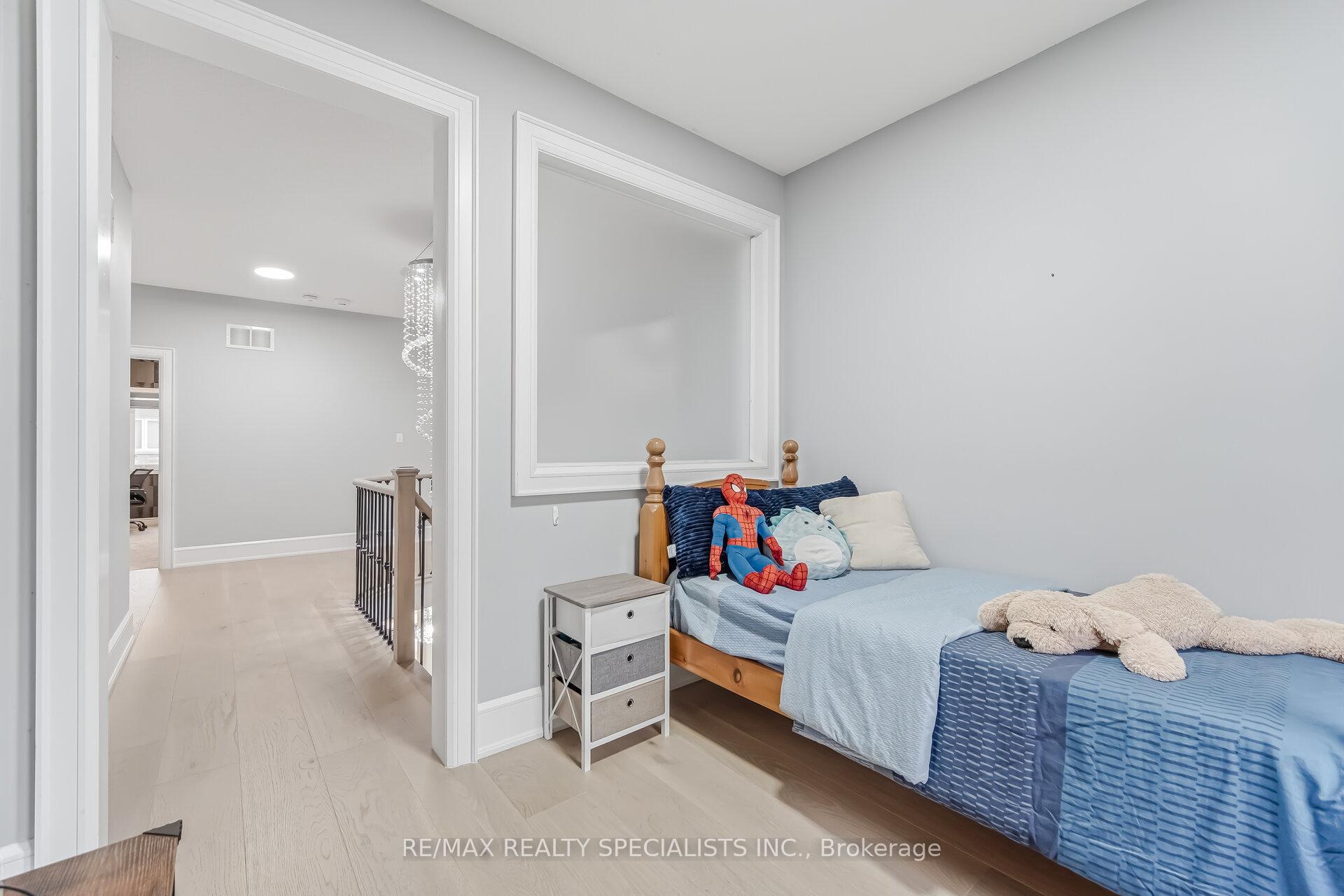 Photo 21 of 146 Lloyd Sanderson Drive, Brampton, Credit Valley — HOMEH