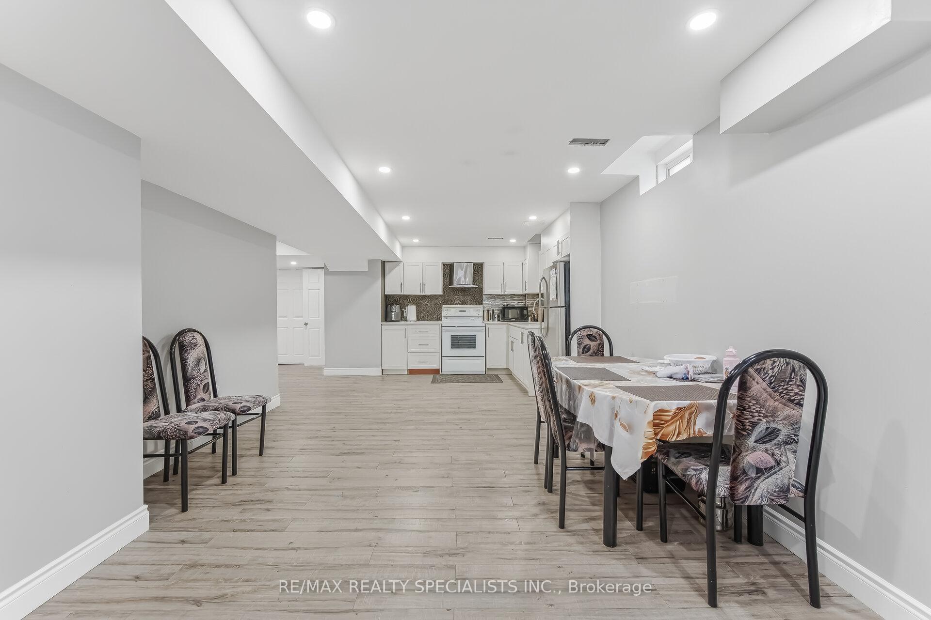 Photo 23 of 146 Lloyd Sanderson Drive, Brampton, Credit Valley — HOMEH