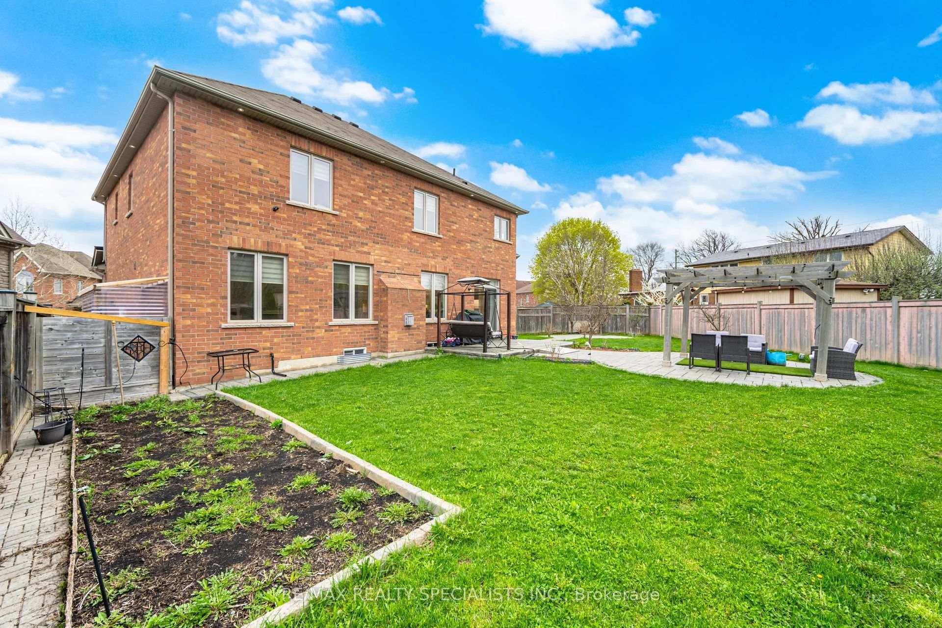 Photo 27 of 146 Lloyd Sanderson Drive, Brampton, Credit Valley — HOMEH