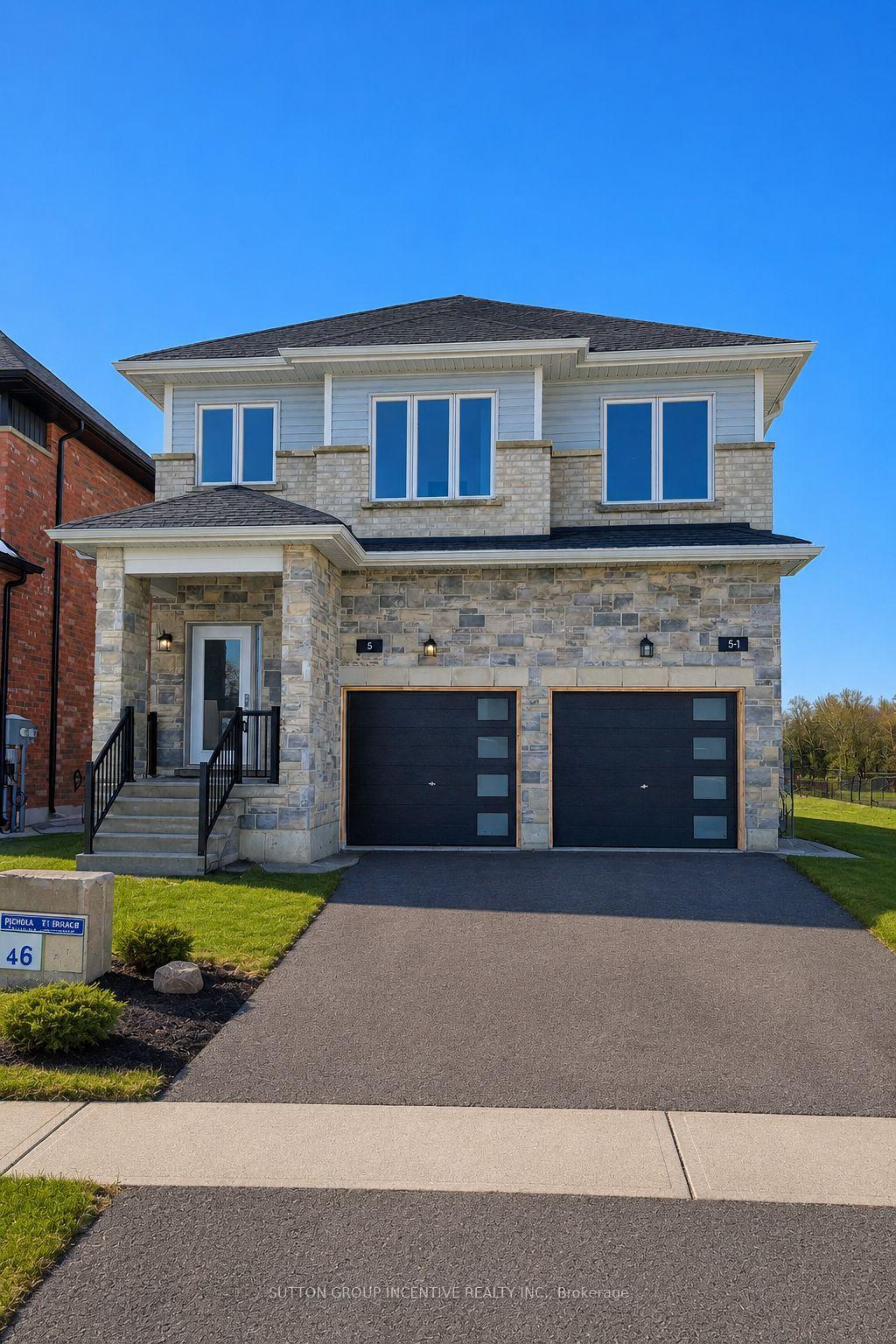 Photo 1 of Unit 2, 5 Ranch Terrace, Barrie, Rural Barrie Southeast — HOMEH