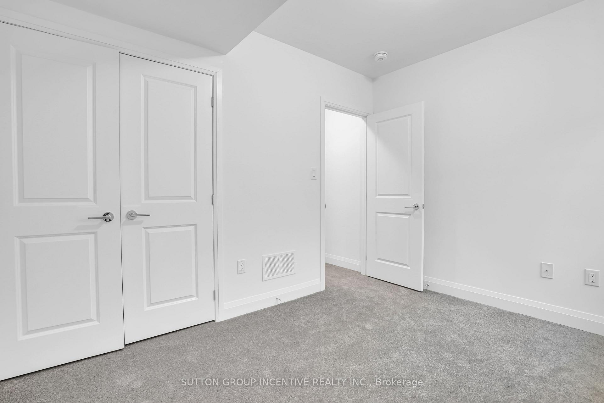 Photo 6 of Unit 2, 5 Ranch Terrace, Barrie, Rural Barrie Southeast — HOMEH
