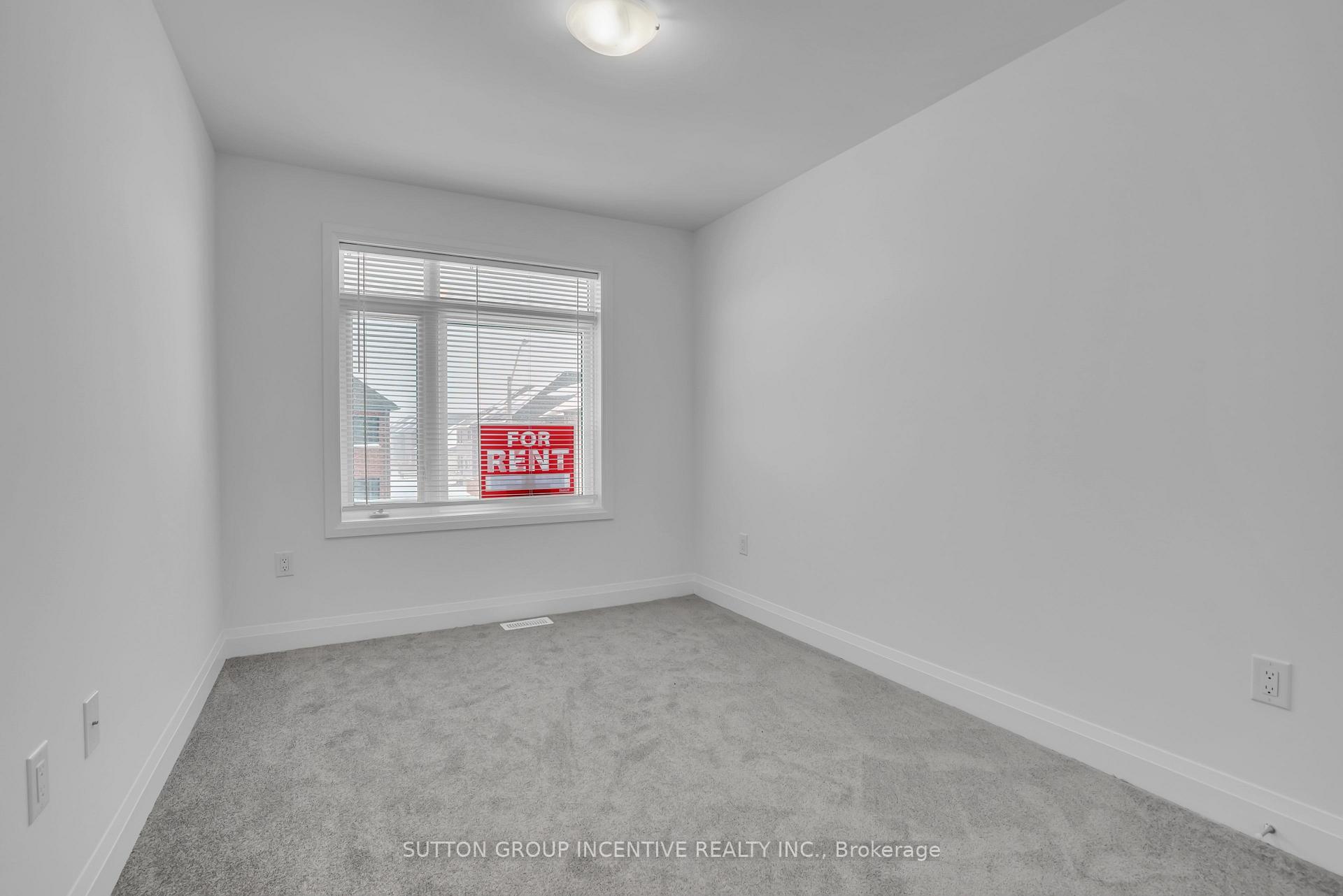 Photo 9 of Unit 2, 5 Ranch Terrace, Barrie, Rural Barrie Southeast — HOMEH
