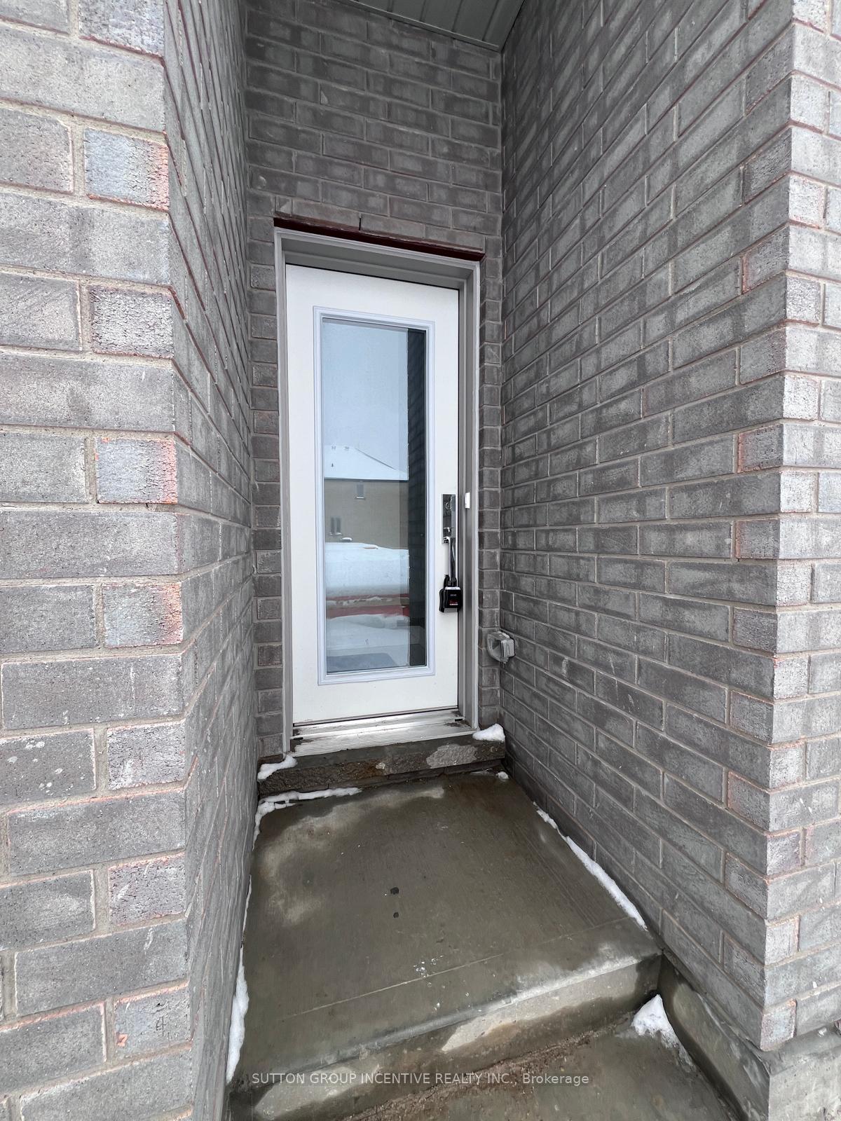 Photo 23 of Unit 2, 5 Ranch Terrace, Barrie, Rural Barrie Southeast — HOMEH