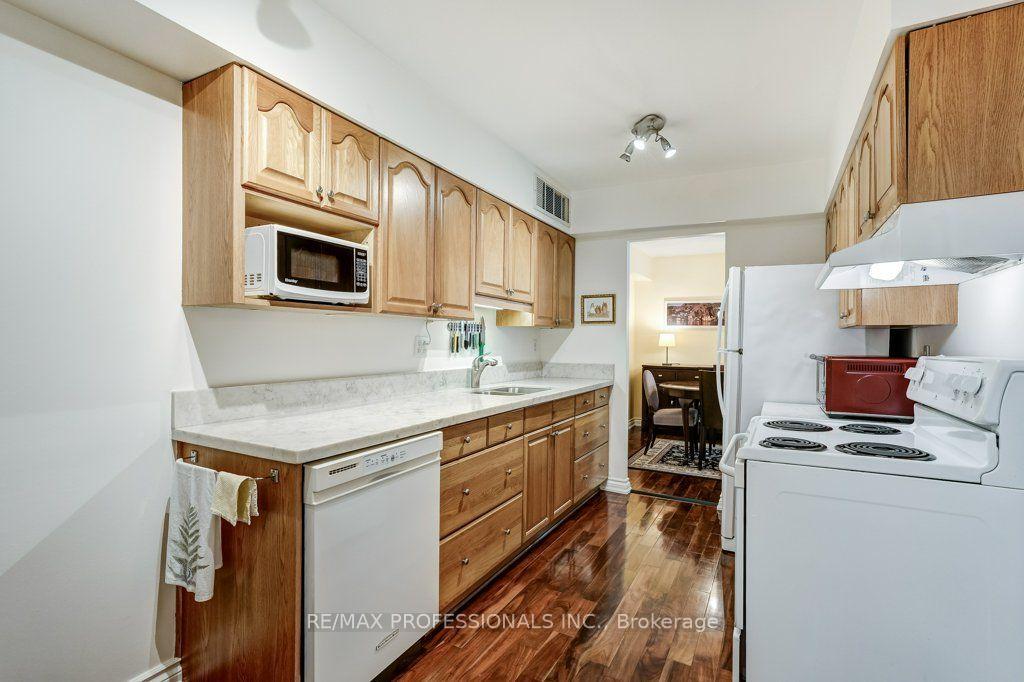 Photo 7 of Unit 112, 420 Mill Road, Etobicoke, Eringate-Centennial-West Deane — HOMEH