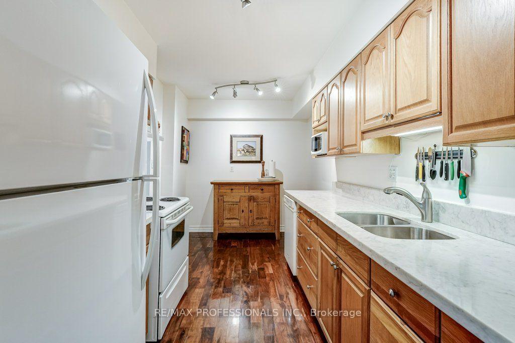 Photo 9 of Unit 112, 420 Mill Road, Etobicoke, Eringate-Centennial-West Deane — HOMEH