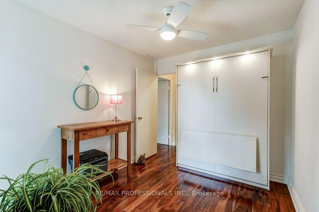 Photo 16 of Unit 112, 420 Mill Road, Etobicoke, Eringate-Centennial-West Deane — HOMEH