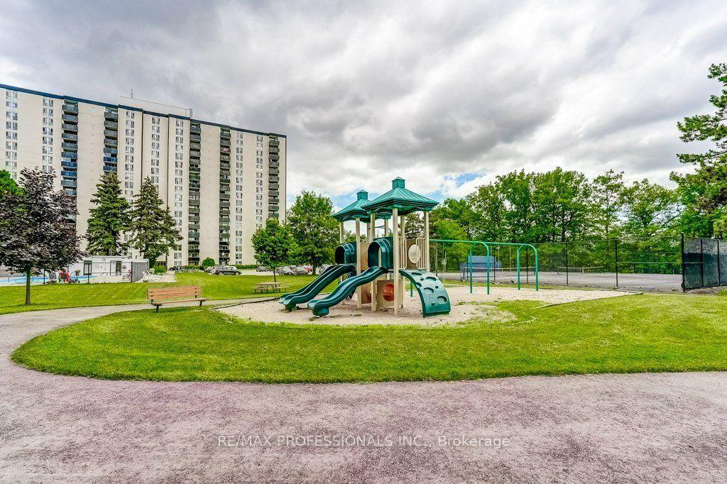 Photo 23 of Unit 112, 420 Mill Road, Etobicoke, Eringate-Centennial-West Deane — HOMEH