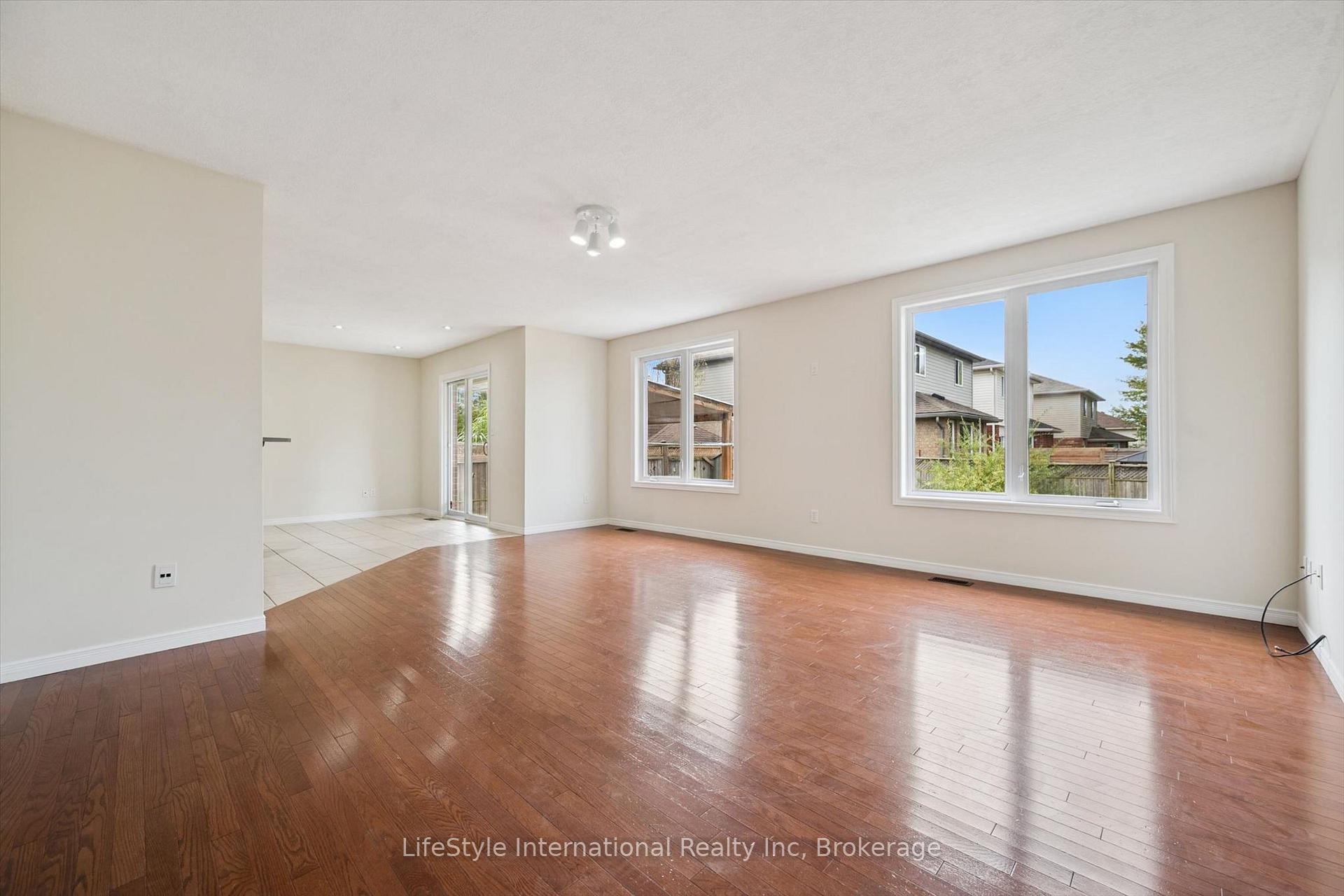 Photo 16 of 4 Davis Street, Guelph, Grange Road — HOMEH