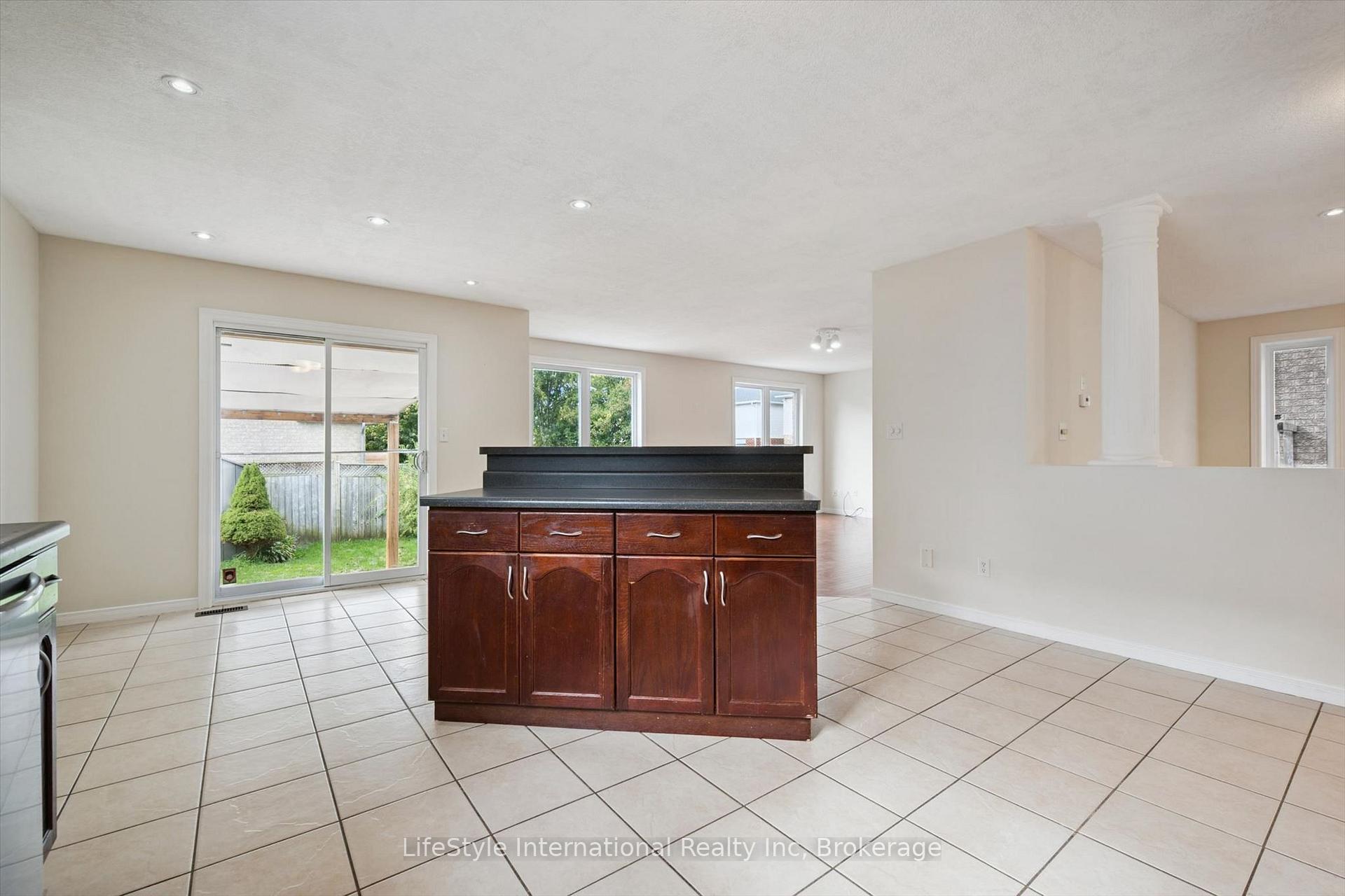 Photo 24 of 4 Davis Street, Guelph, Grange Road — HOMEH