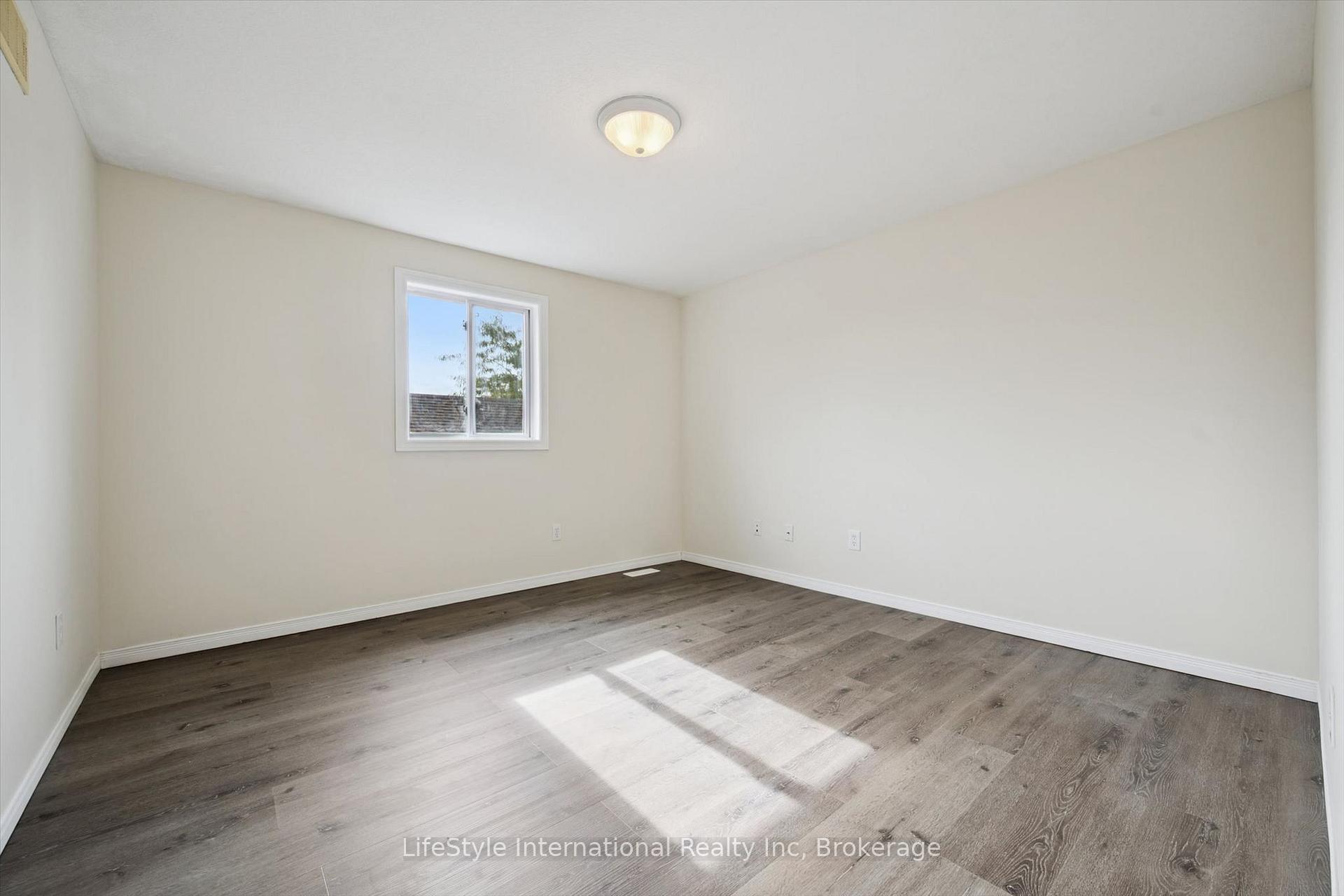 Photo 36 of 4 Davis Street, Guelph, Grange Road — HOMEH