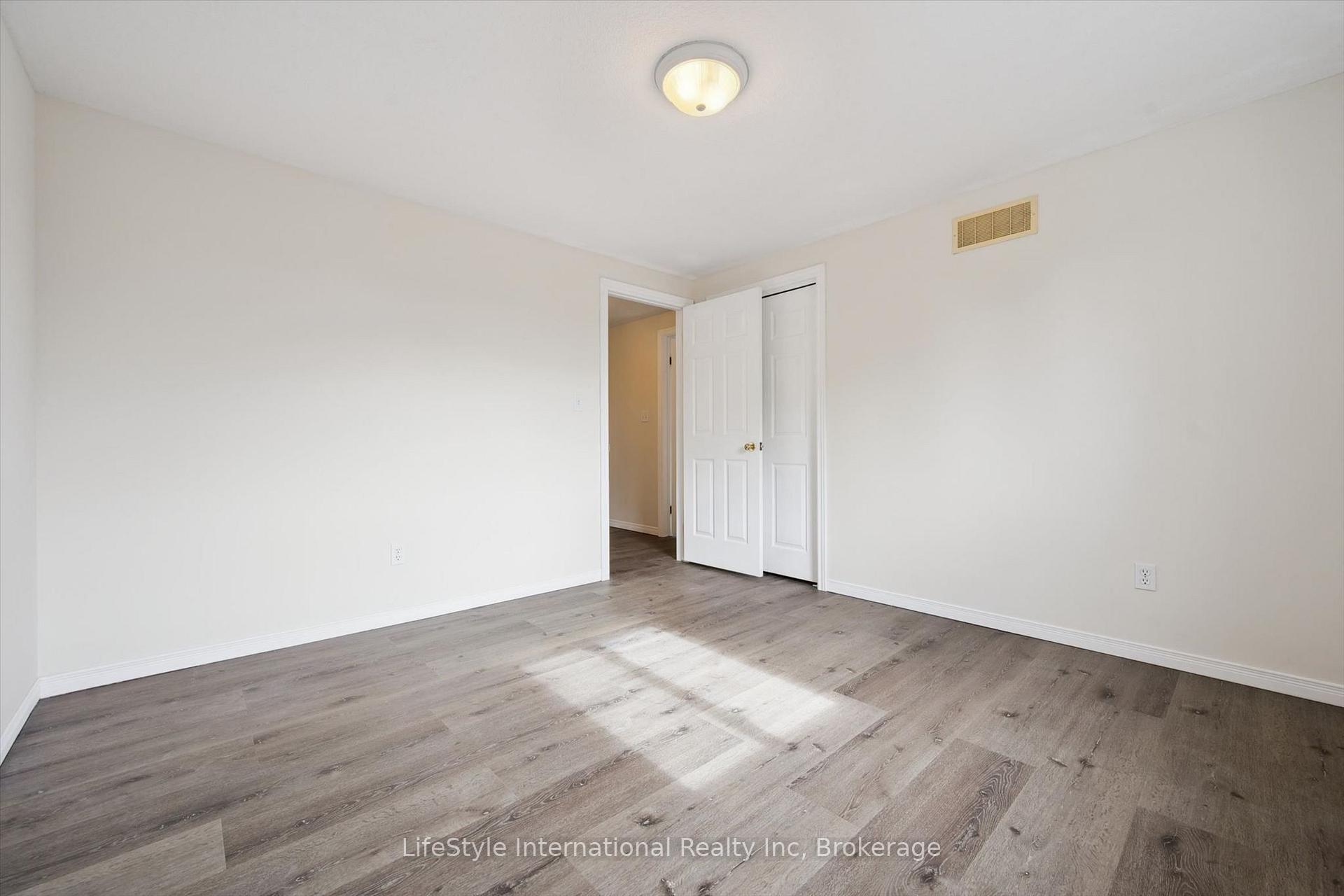 Photo 37 of 4 Davis Street, Guelph, Grange Road — HOMEH