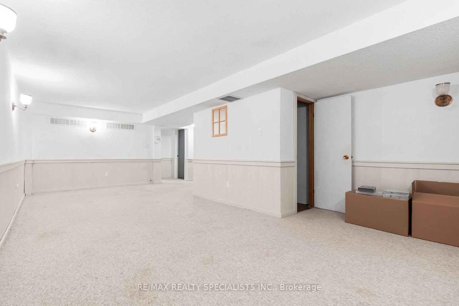 Photo 21 of 6169 Starfield Crescent, Mississauga, Meadowvale — HOMEH