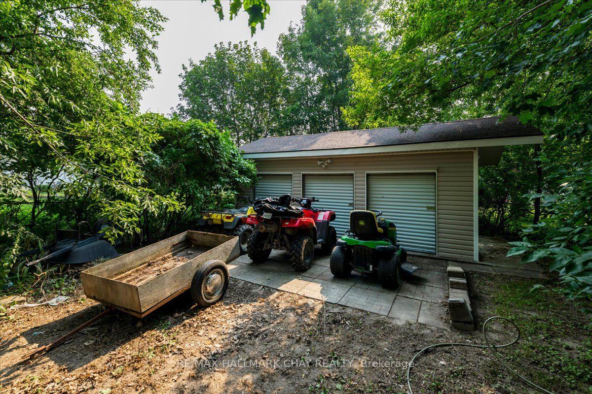 Photo 30 of 611 Big Bay Point Rd, Barrie, Bayshore — HOMEH
