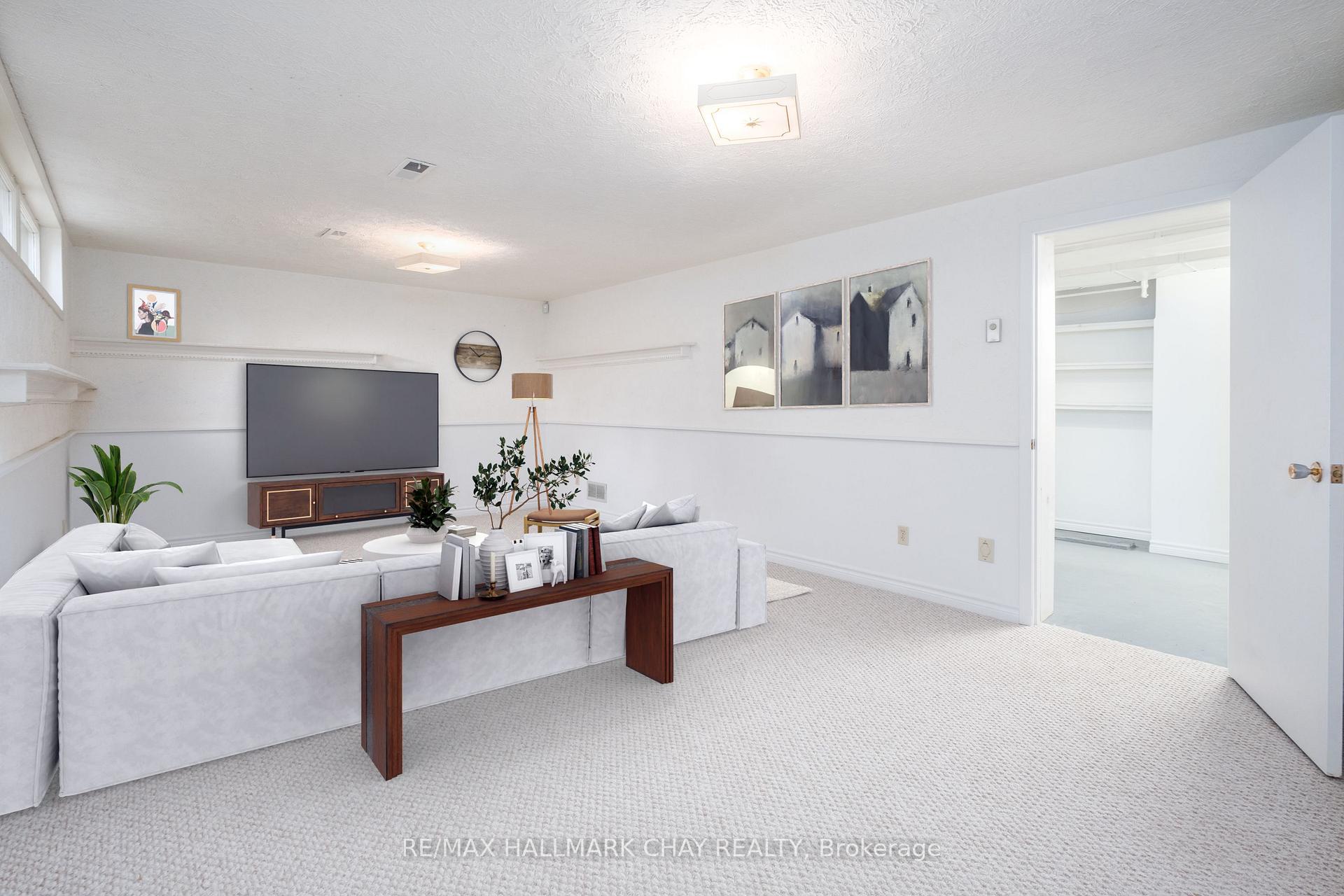 Photo 34 of 44 Amelia Street, Barrie, Codrington — HOMEH
