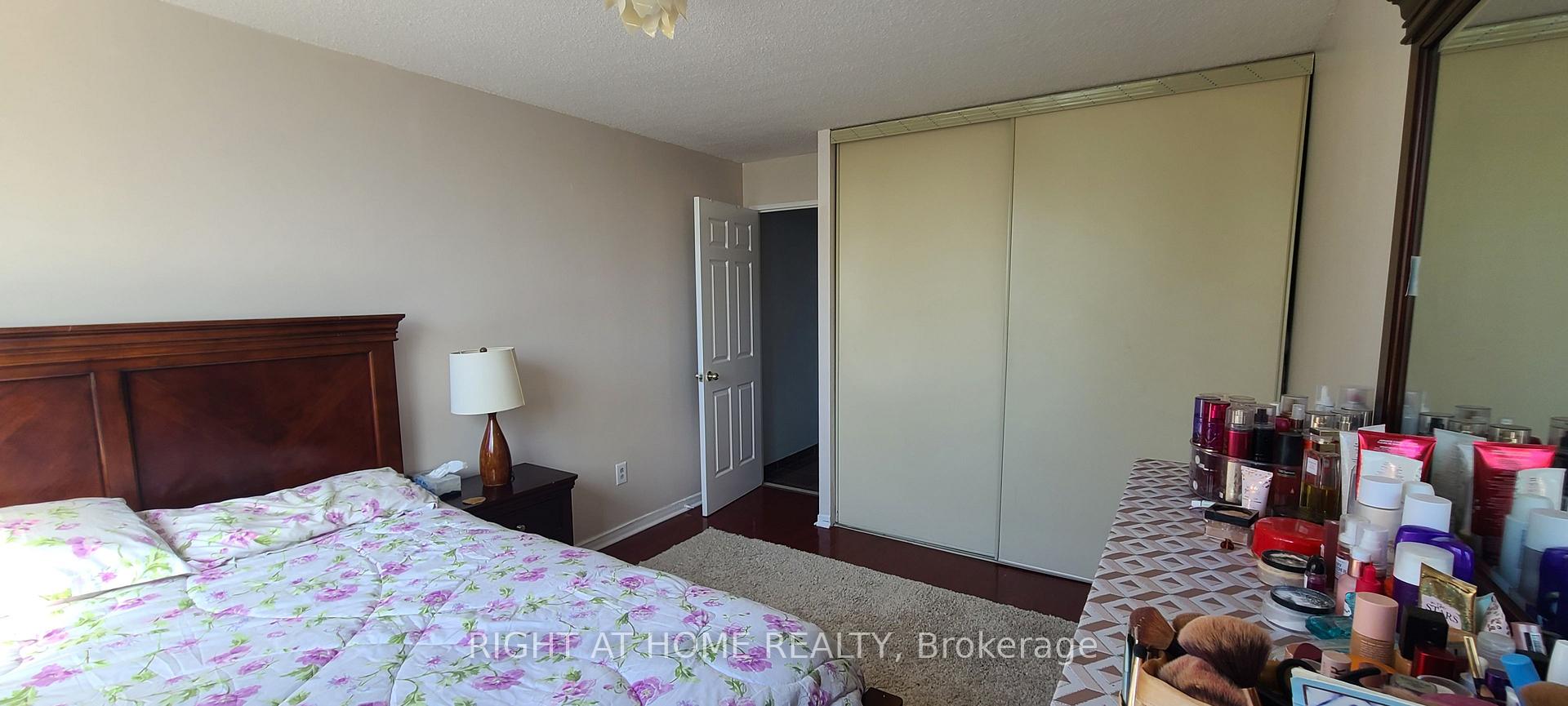 Photo 17 of Unit 405, 10 Tapscott Road, Scarborough, Malvern — HOMEH