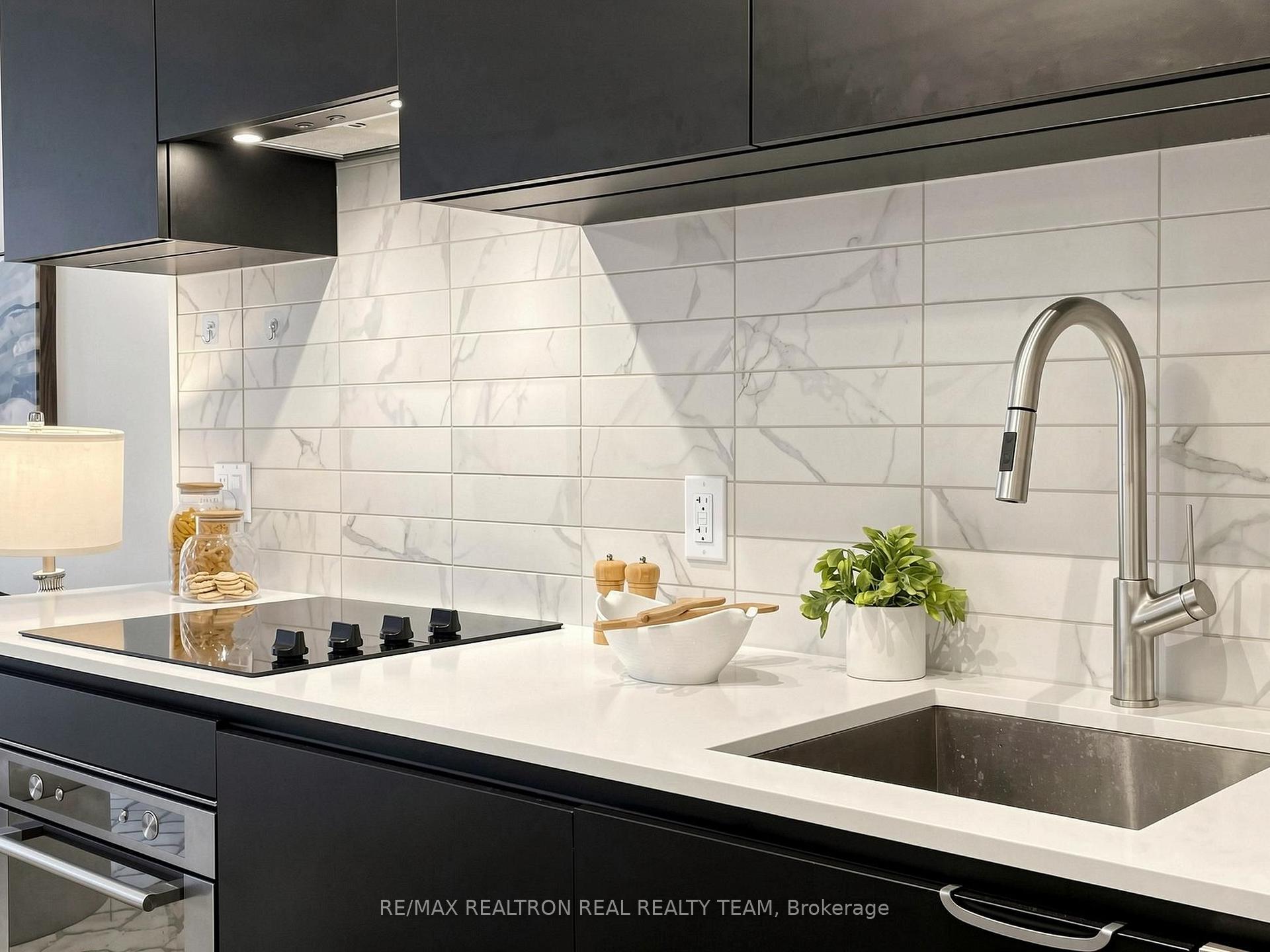 Photo 20 of Unit 2807, 55 Mercer Street, Toronto, Waterfront Communities — HOMEH